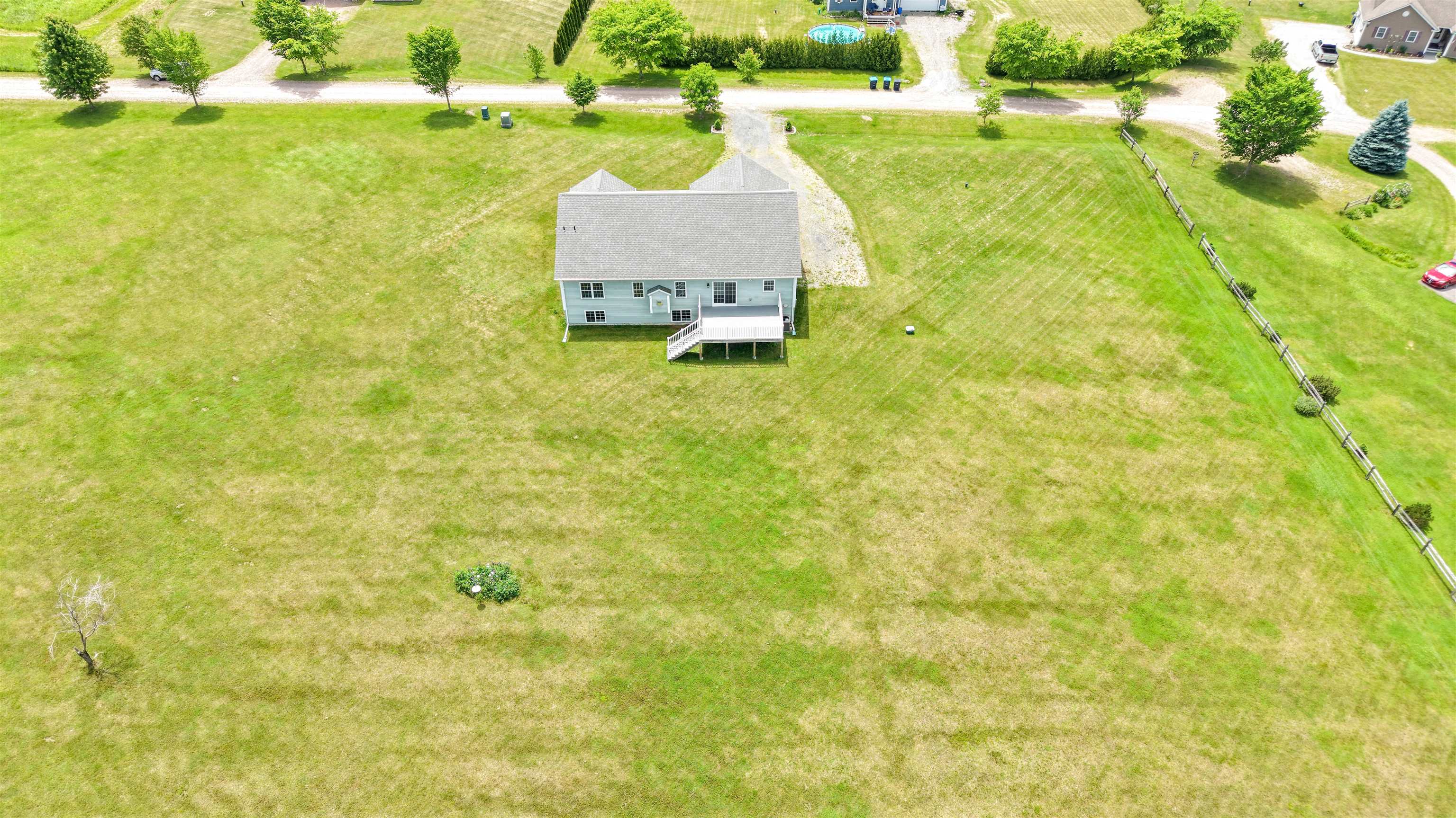 7 Riparian Way