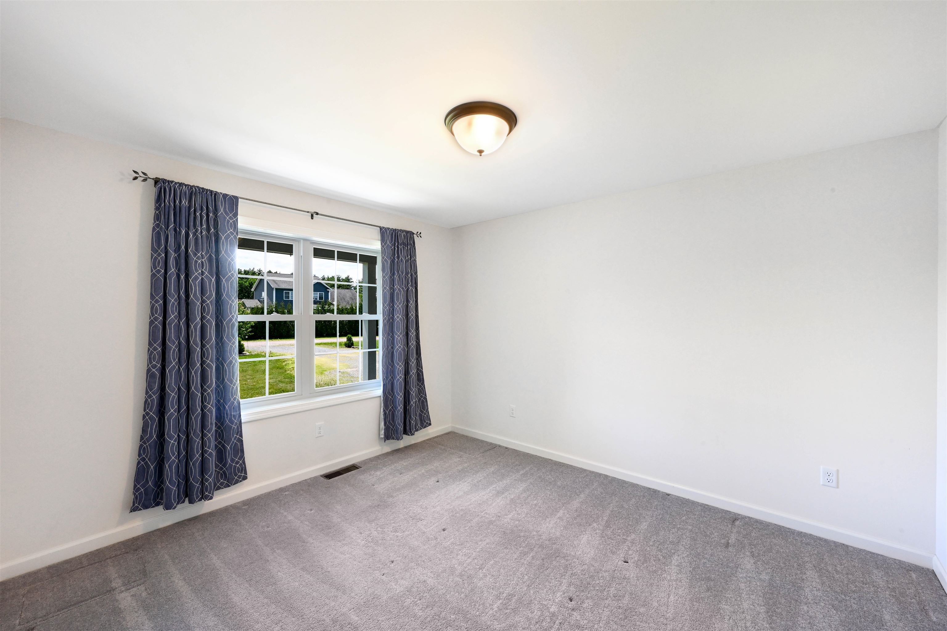 7 Riparian Way
