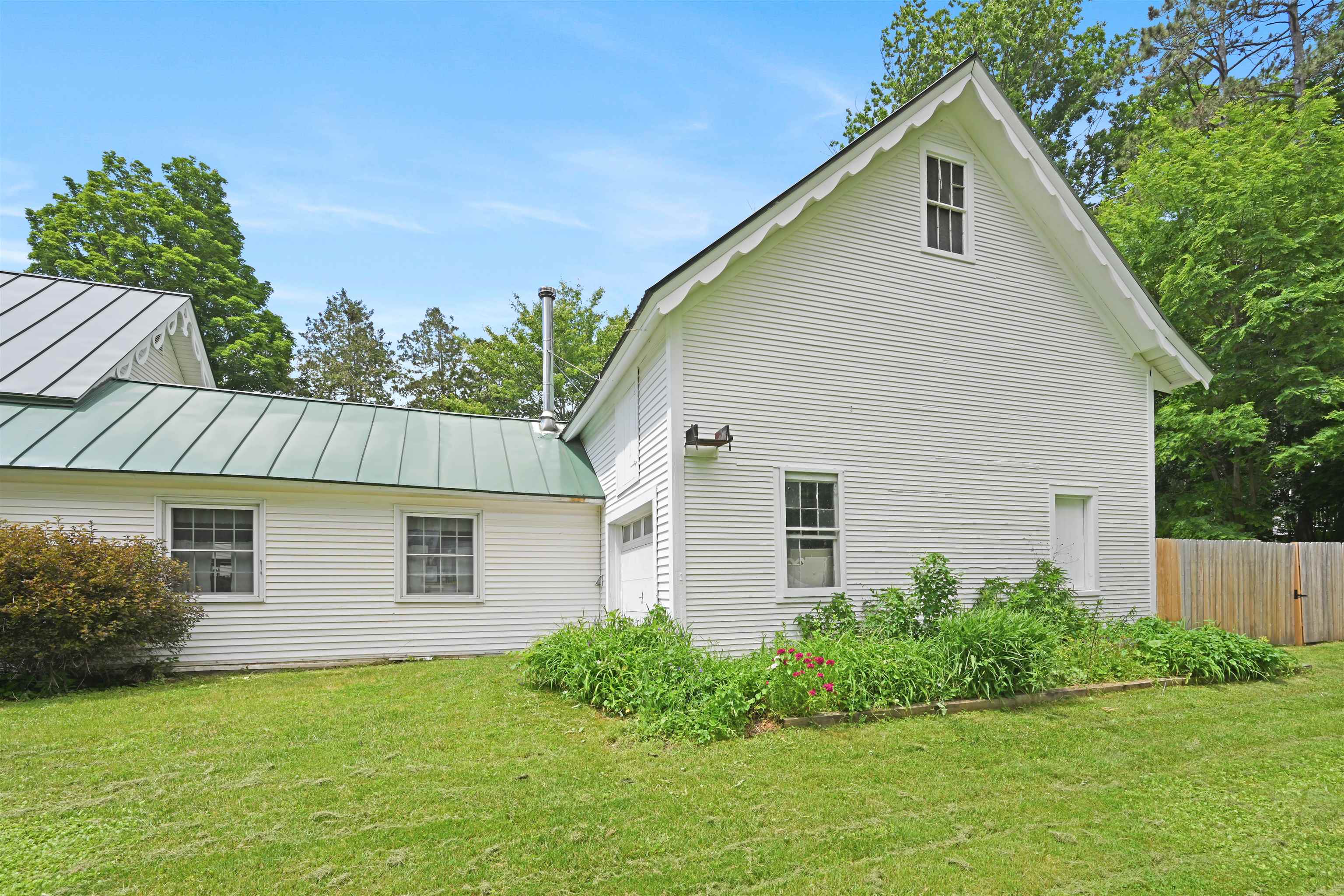 88 School Street