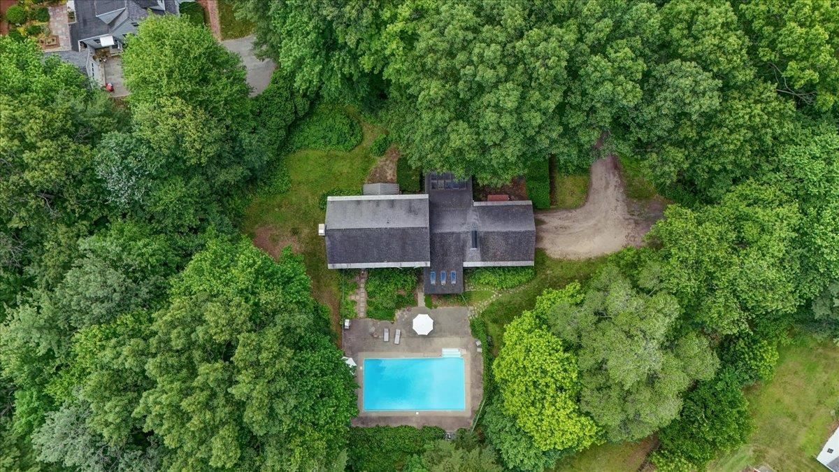 10 Birch Lane