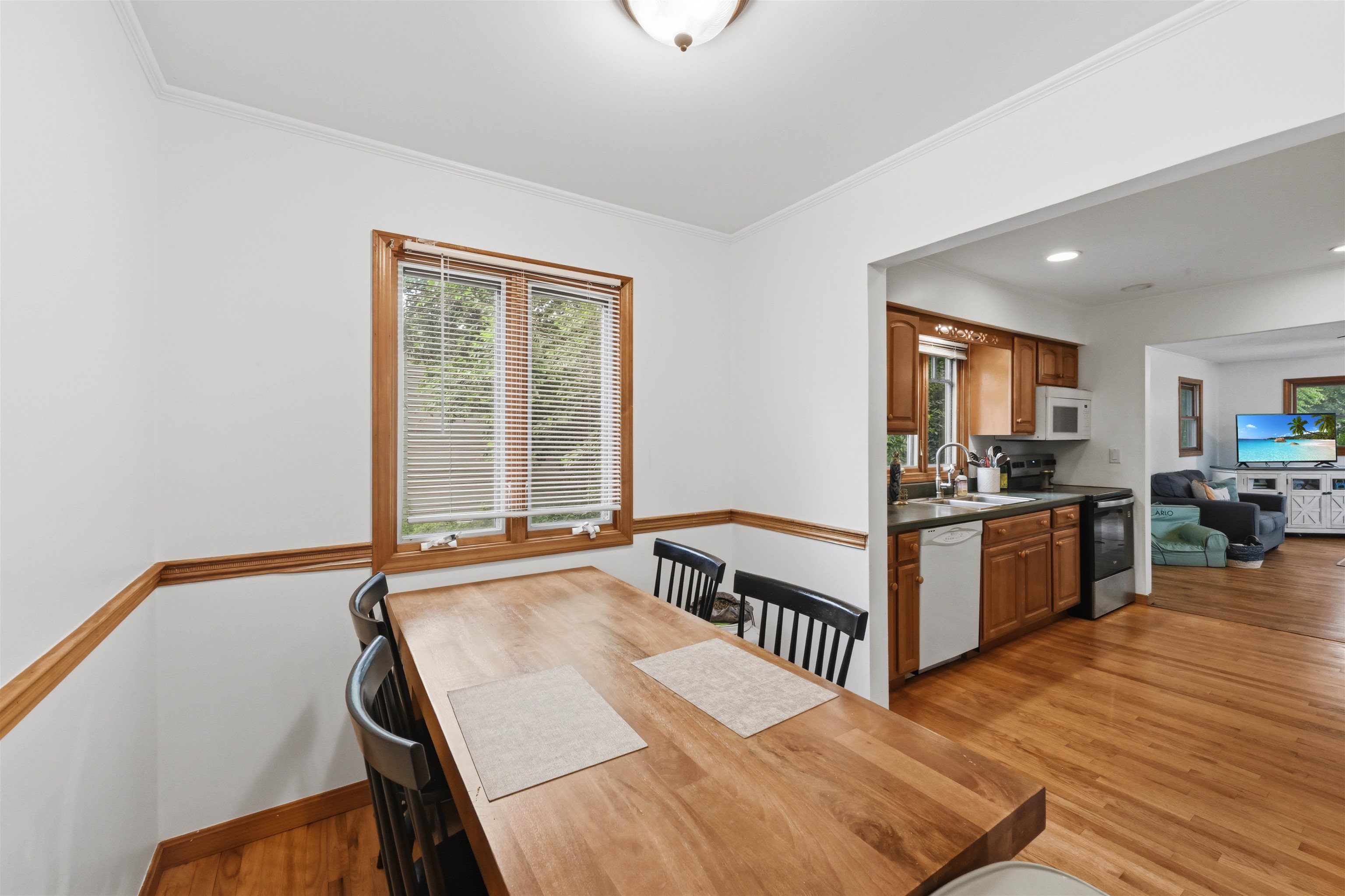 18 Maplewood Drive