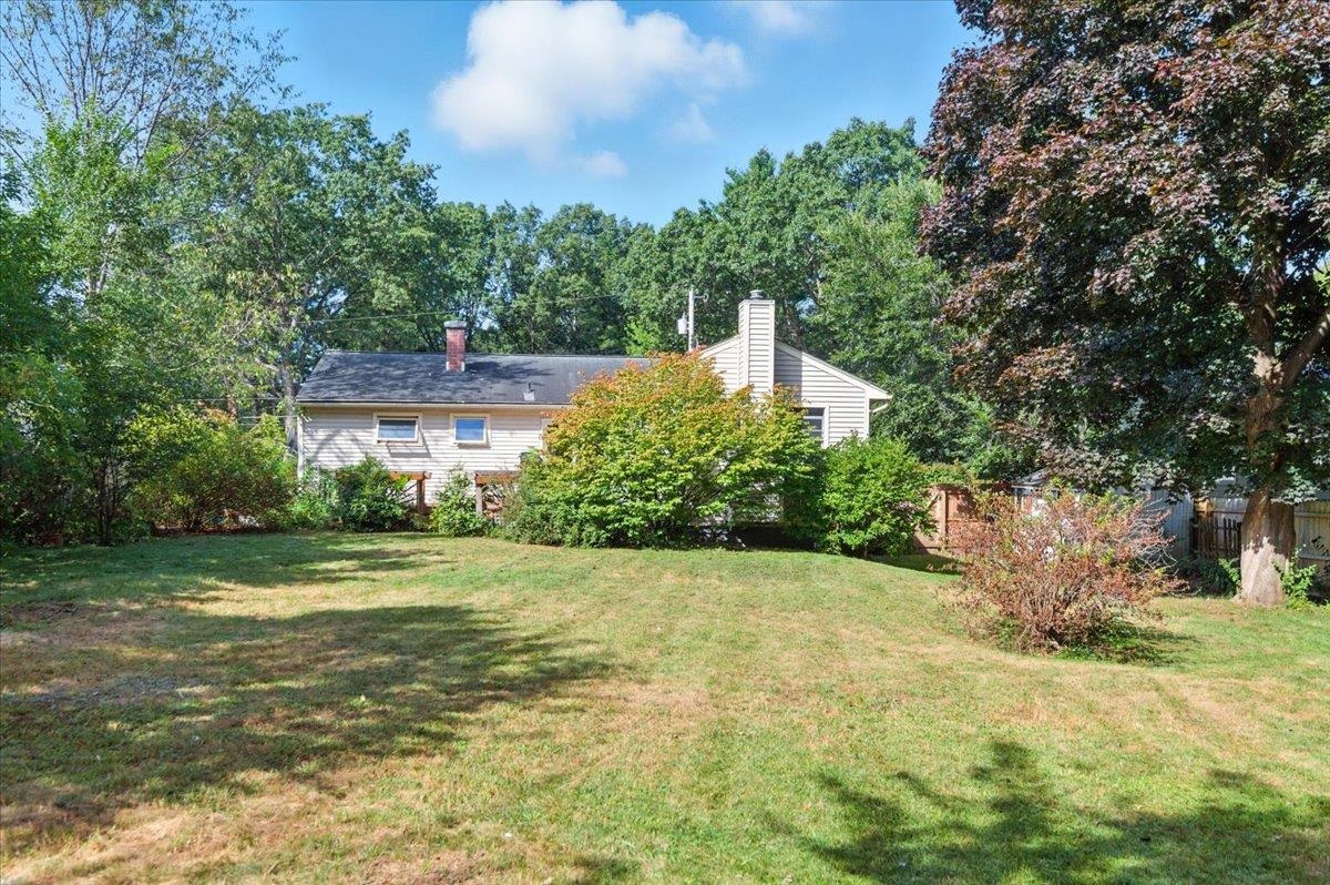 18 Maplewood Drive