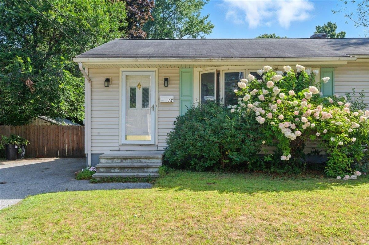 18 Maplewood Drive