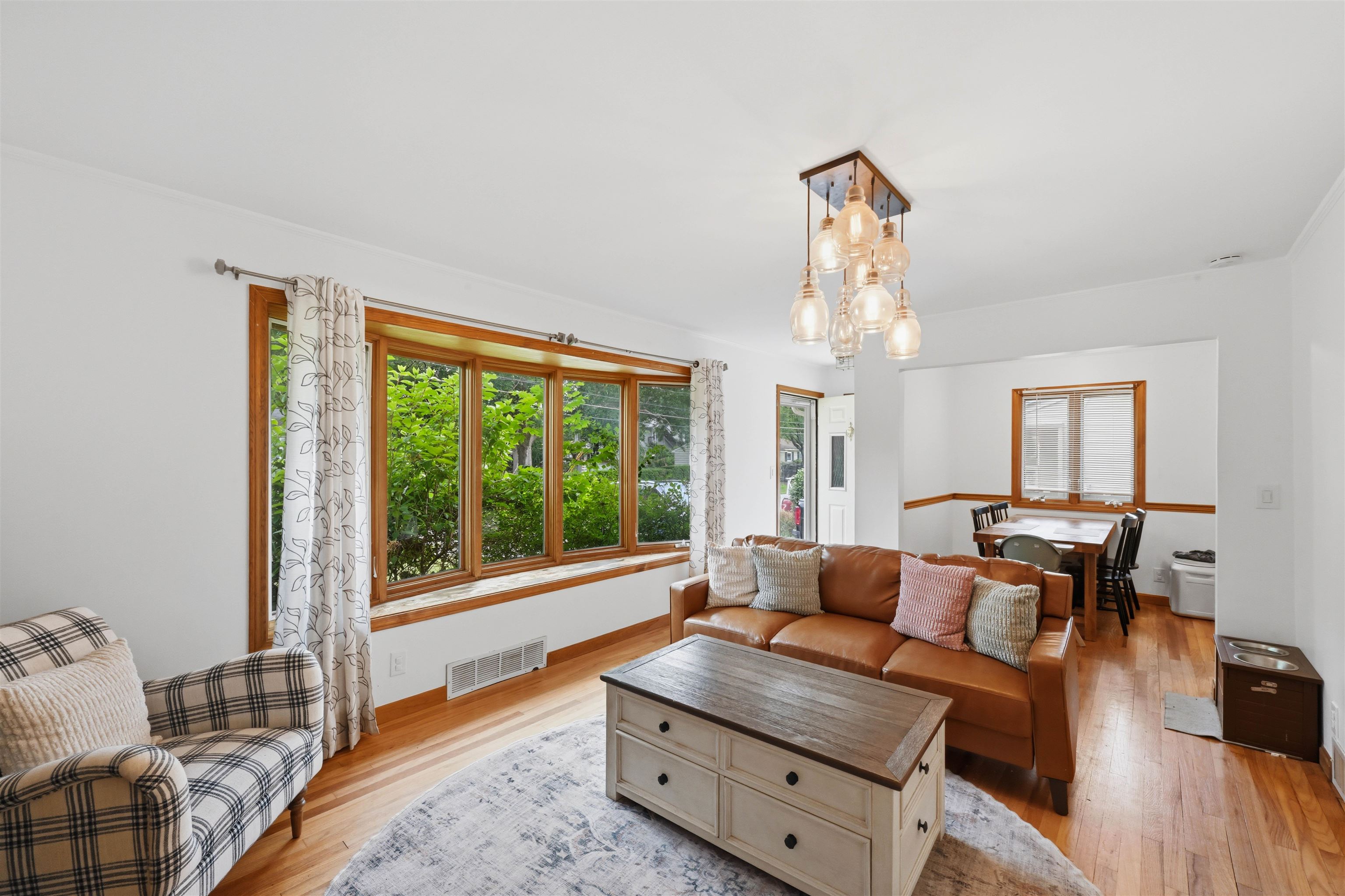 18 Maplewood Drive