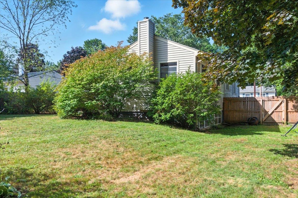 18 Maplewood Drive