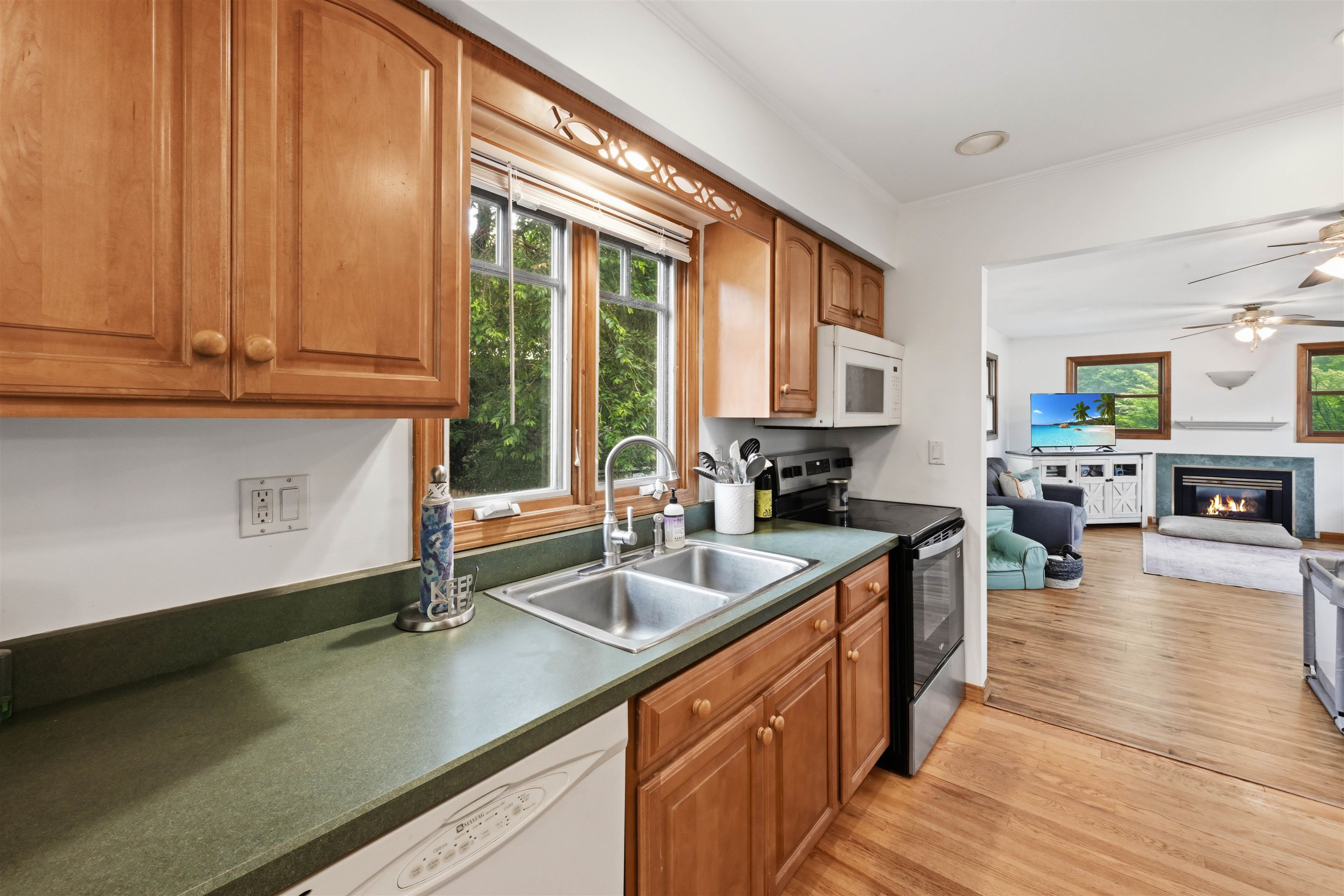 18 Maplewood Drive