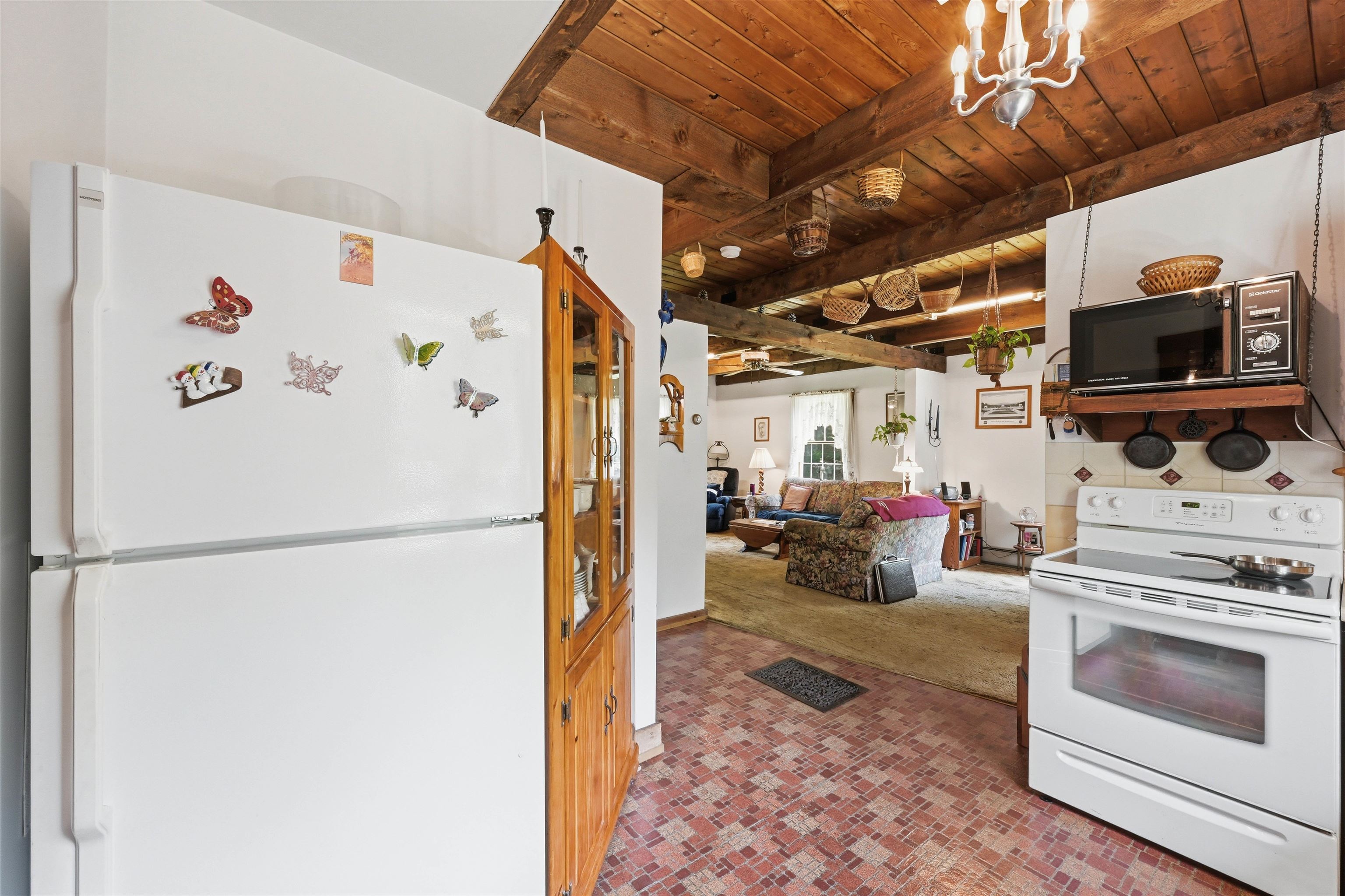 244 Middle Road