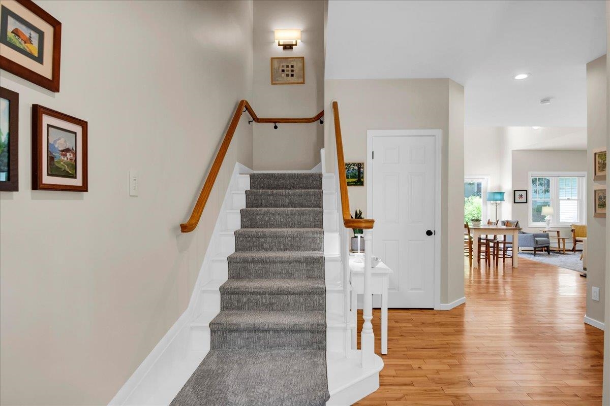 12 Eastman Farm Road