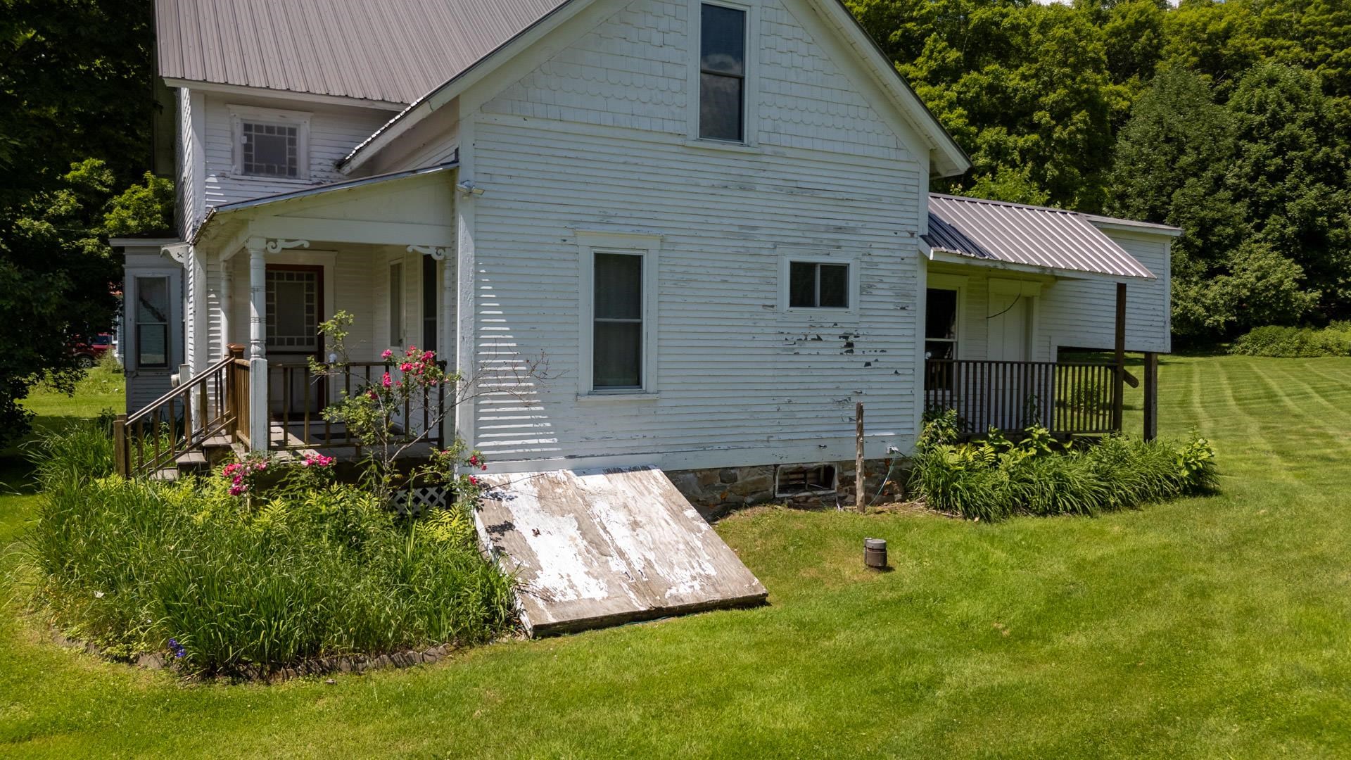 86 Hinesburg Hollow Road