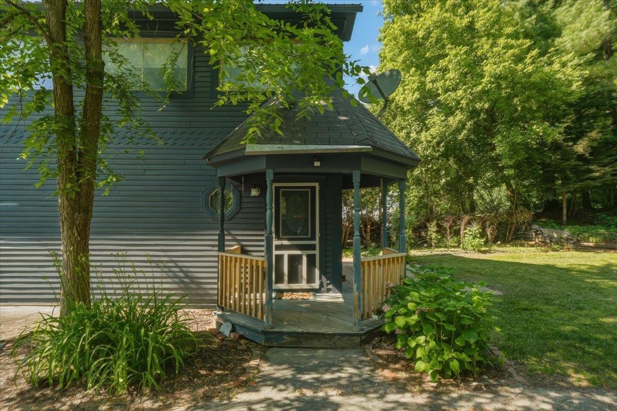 320 Charles Street