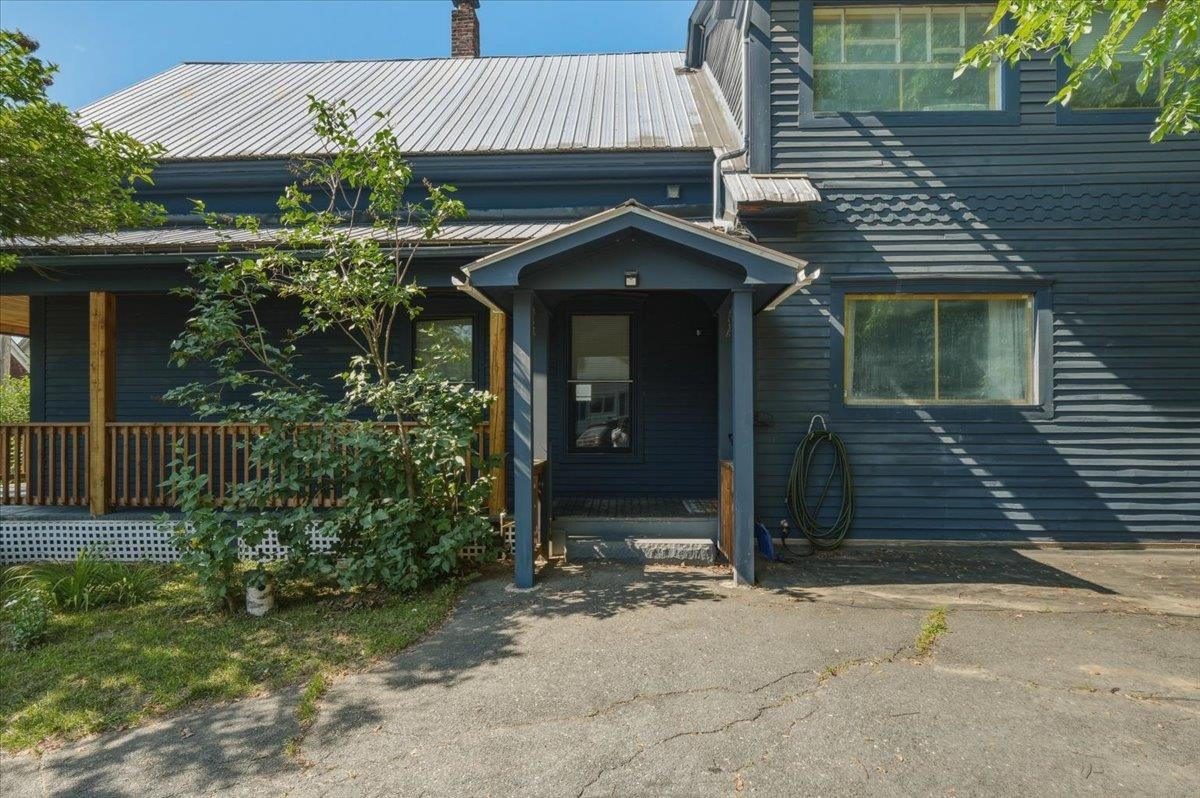 320 Charles Street