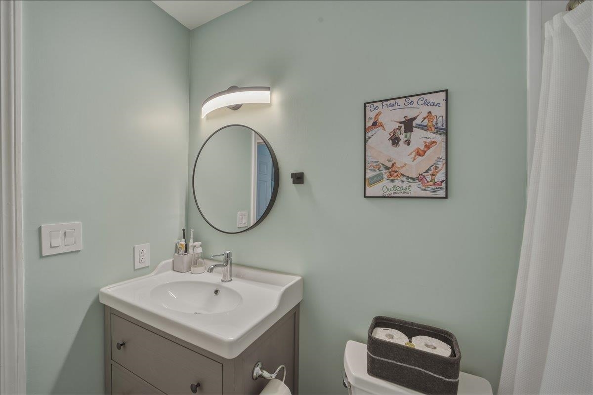 701 Dorset Street Unit: C12