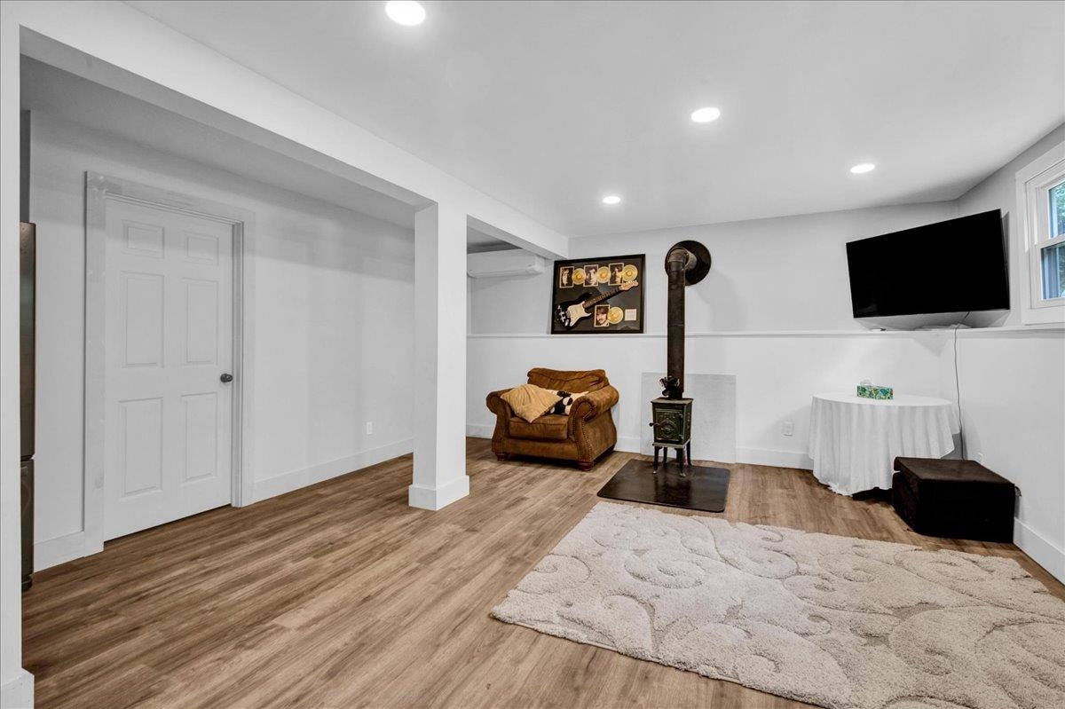 8 Deborah Drive