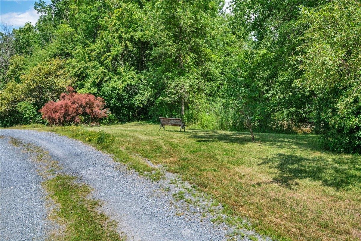 518 Dakin Road
