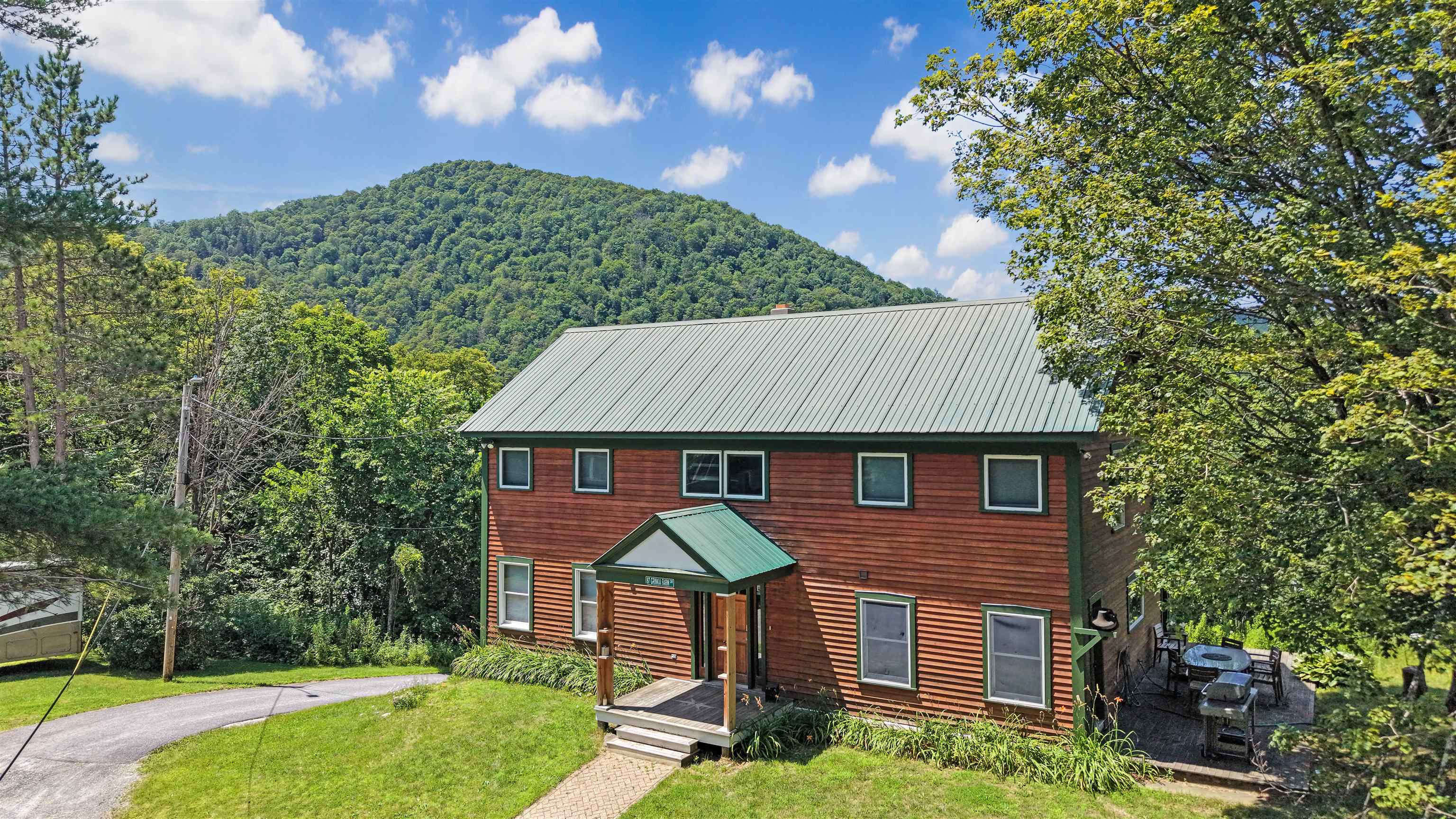 87 Grinka Farm Drive