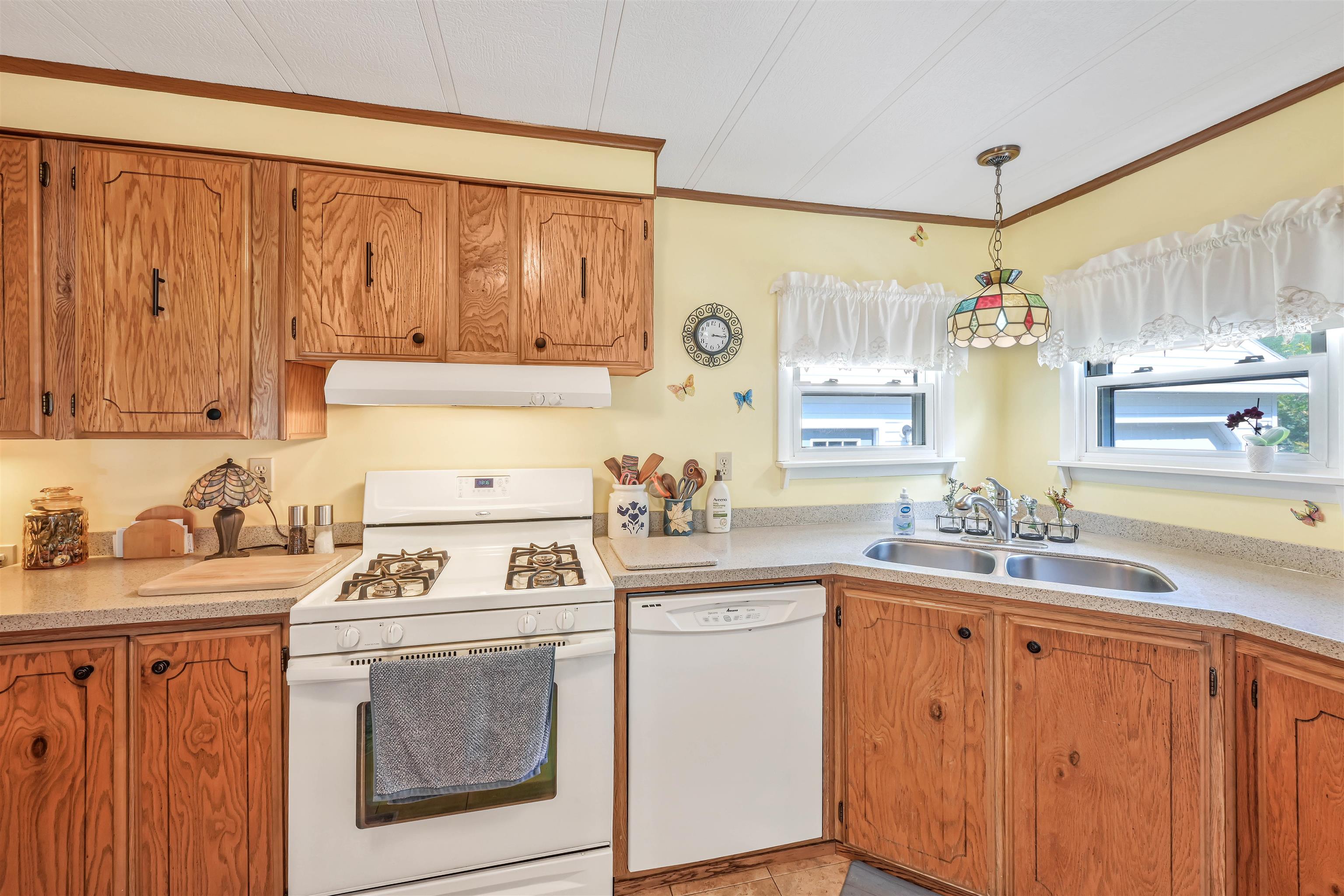 718 Red Pine Road