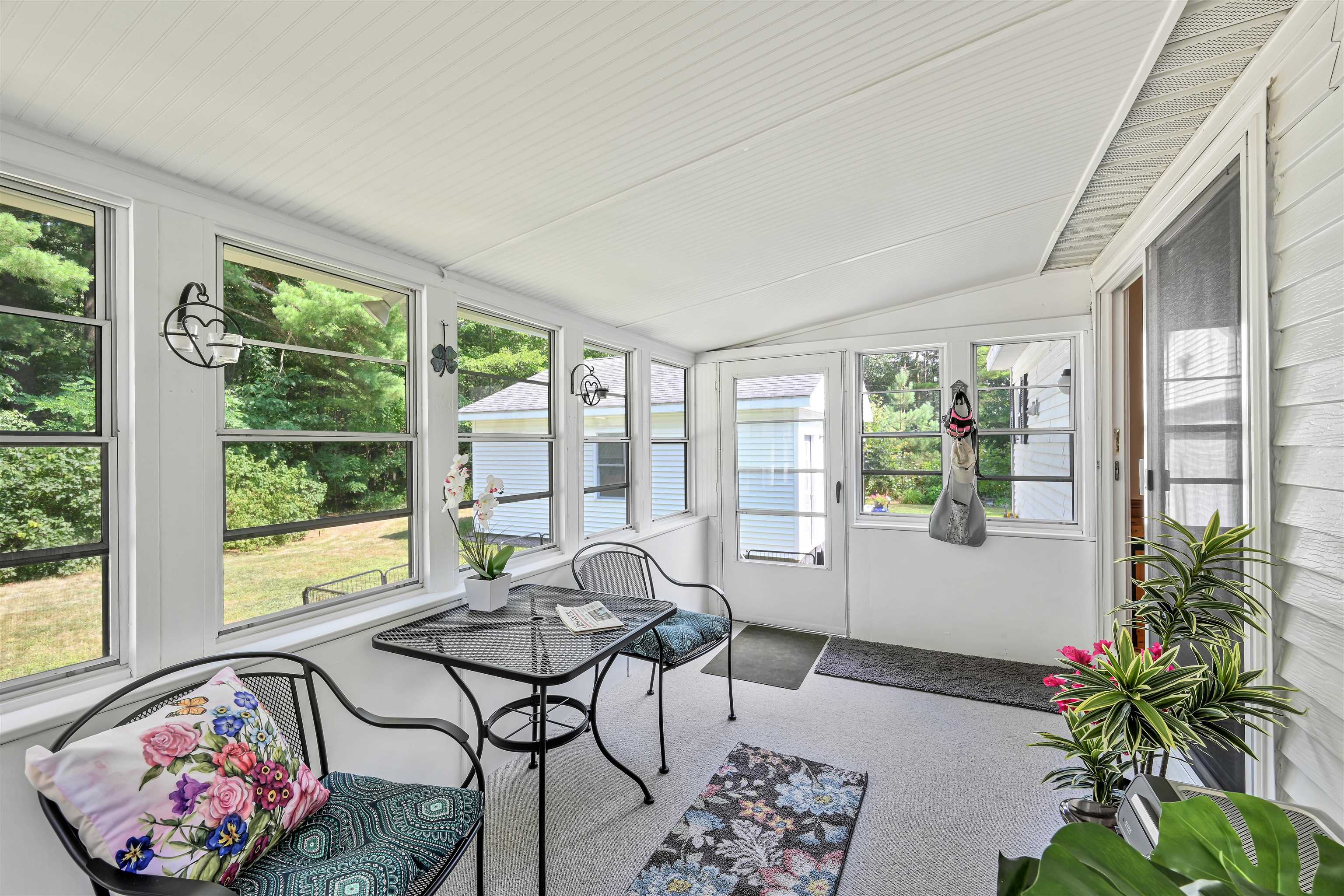 718 Red Pine Road