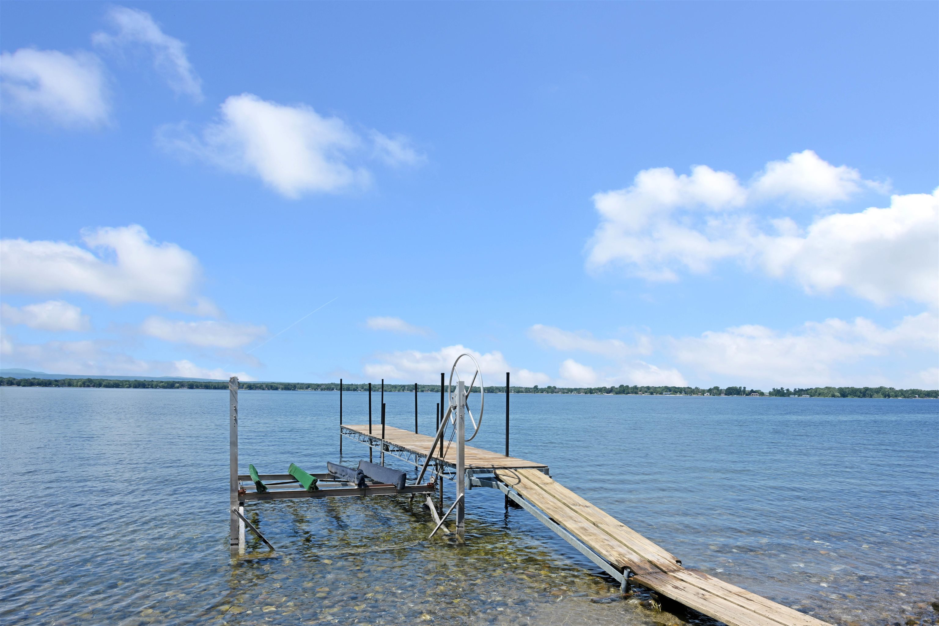 2551 W Shore Road