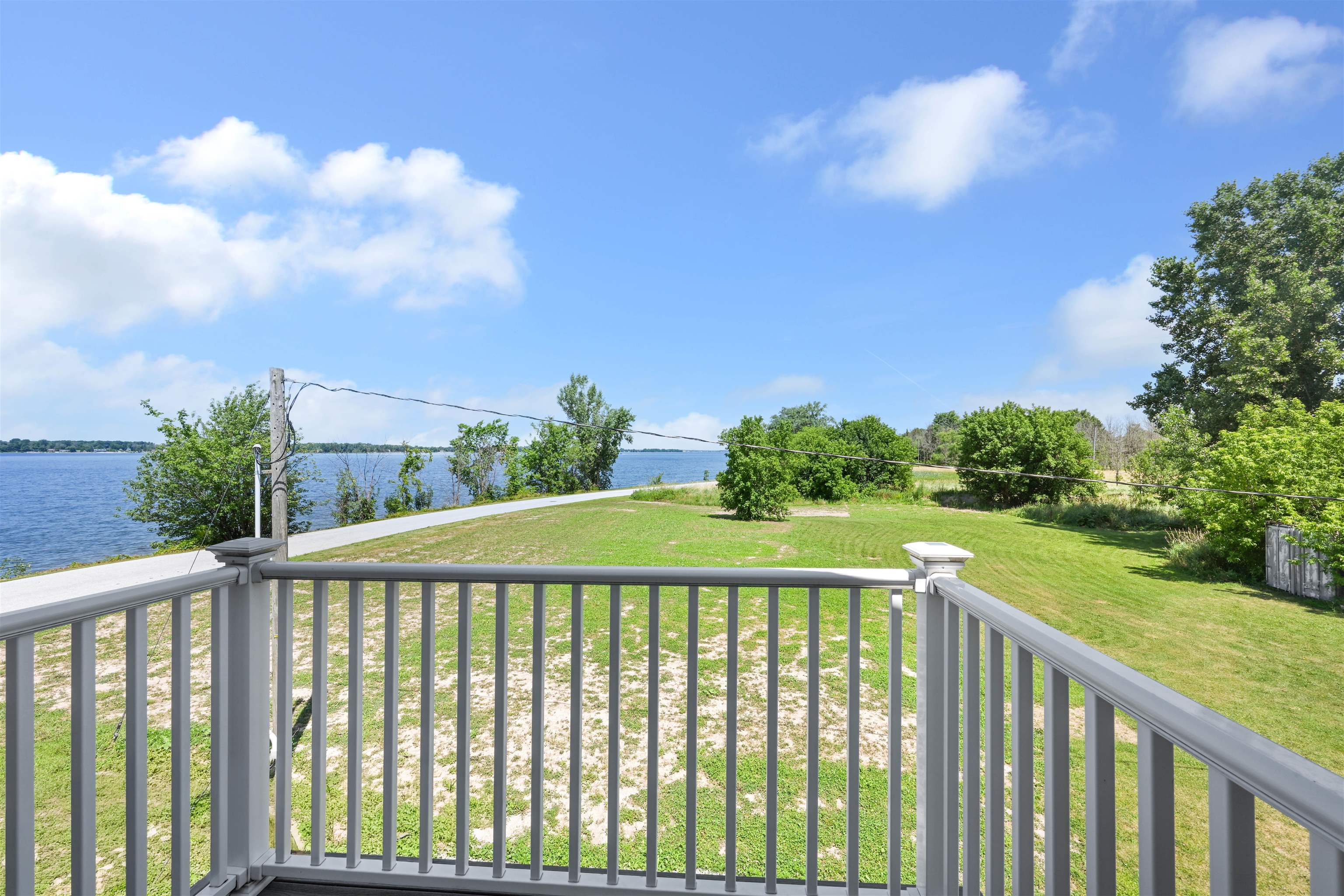 2551 W Shore Road