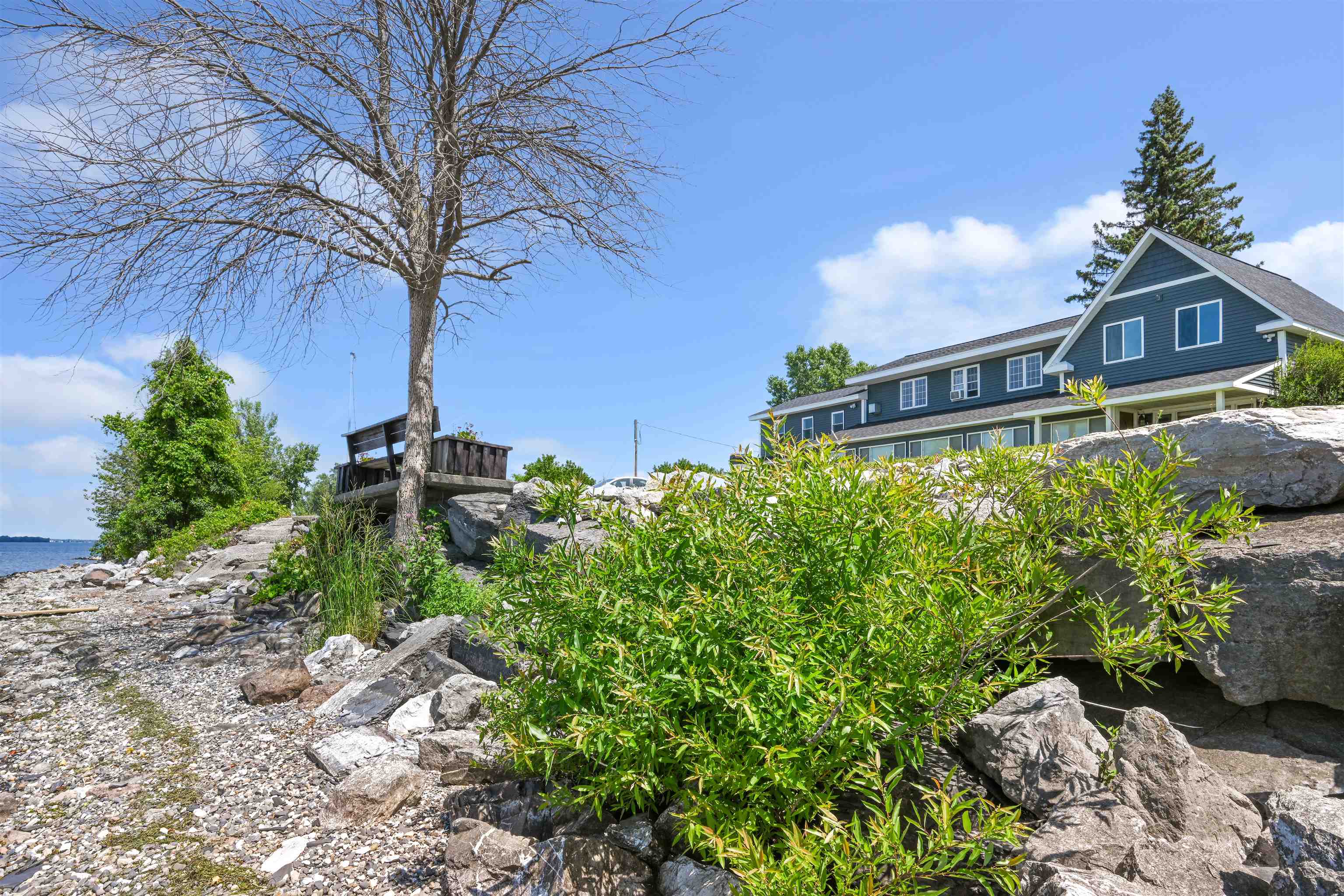 2551 W Shore Road