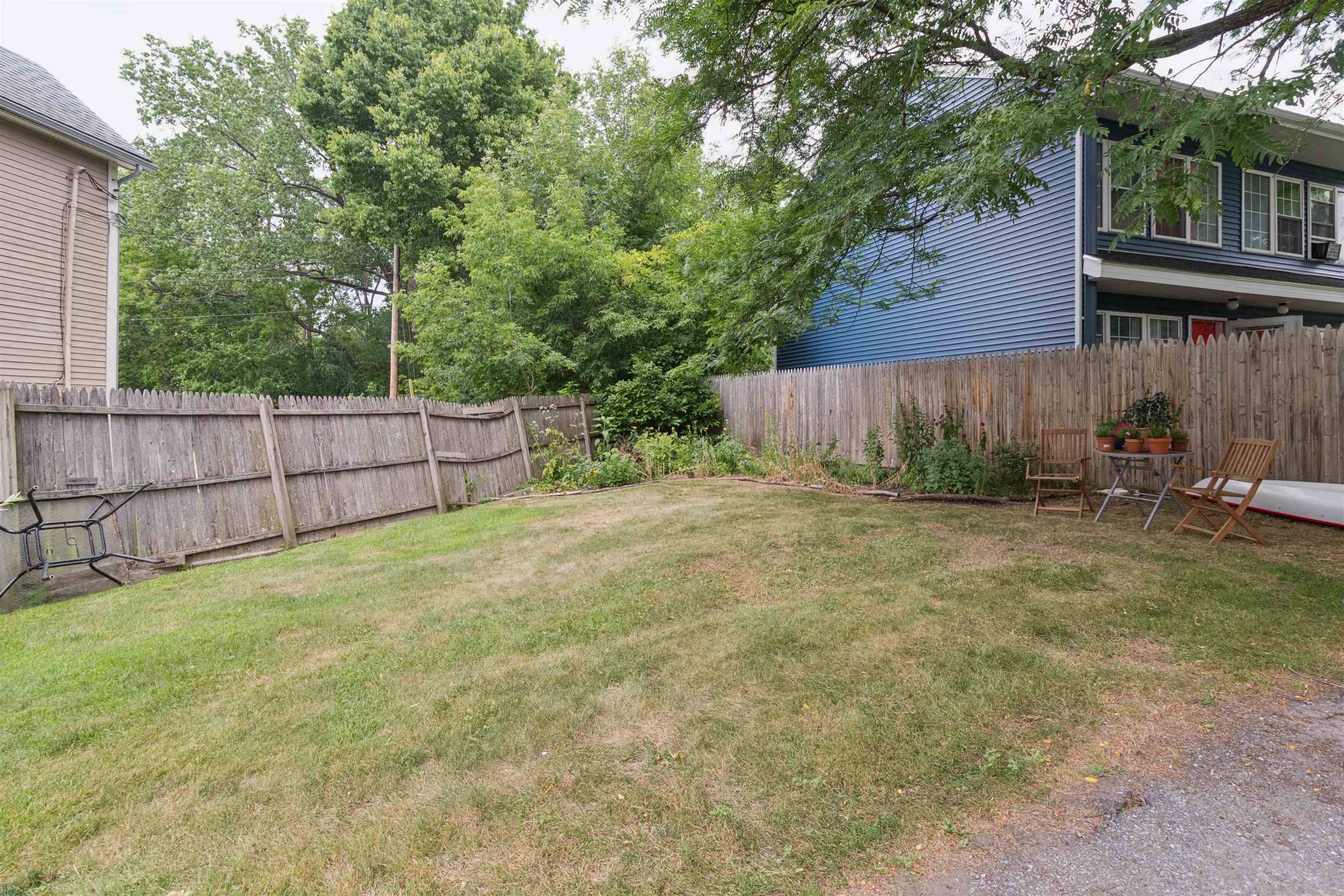 44 Marble Avenue Unit: 4