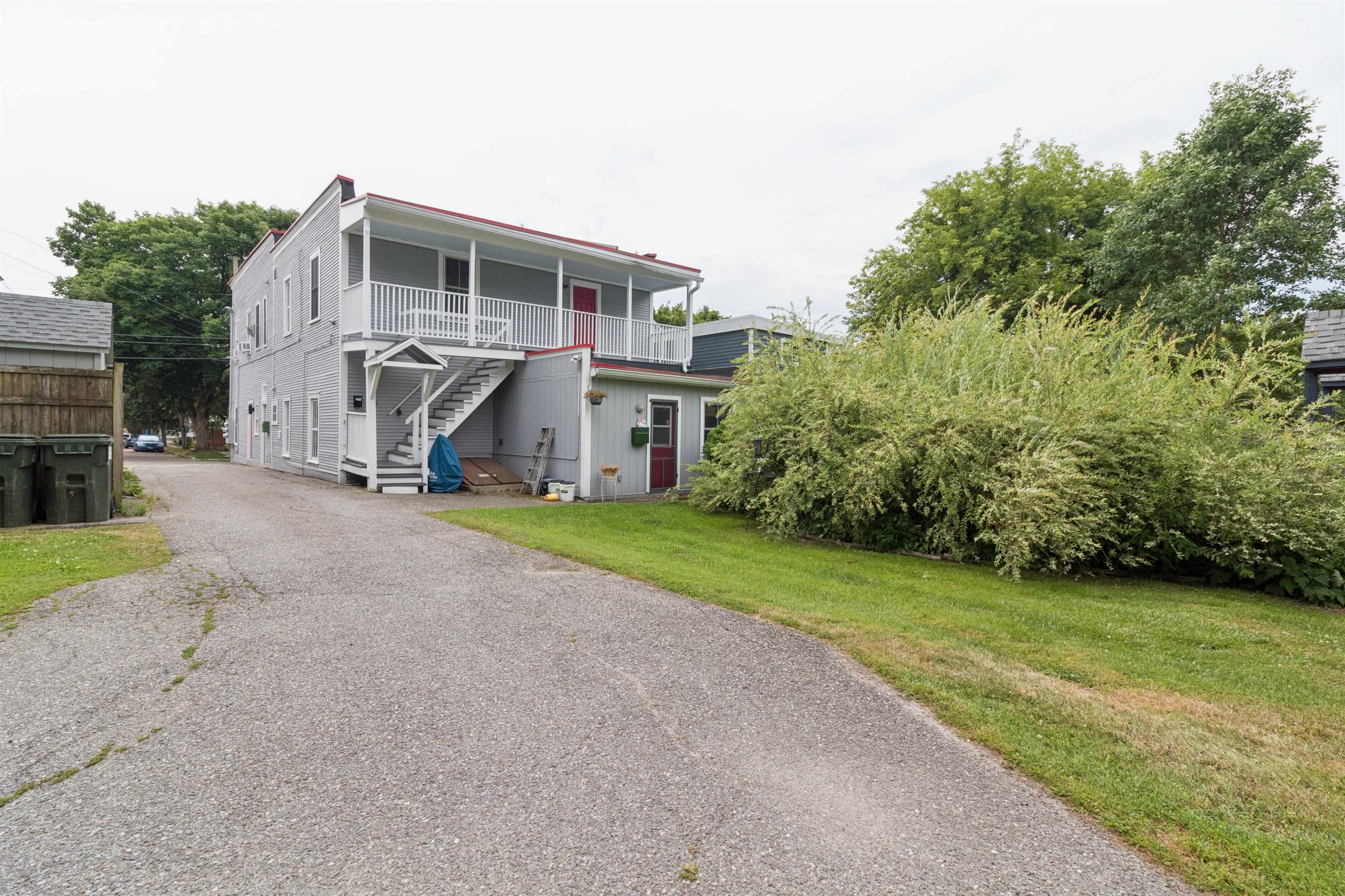 44 Marble Avenue Unit: 4