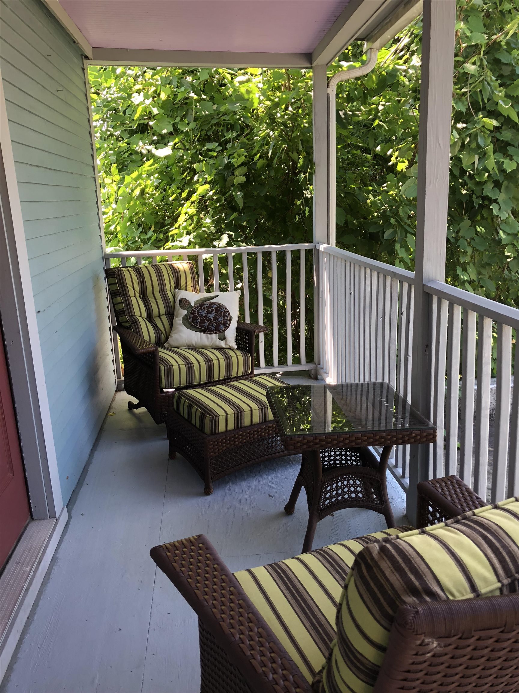 44 Marble Avenue Unit: 4
