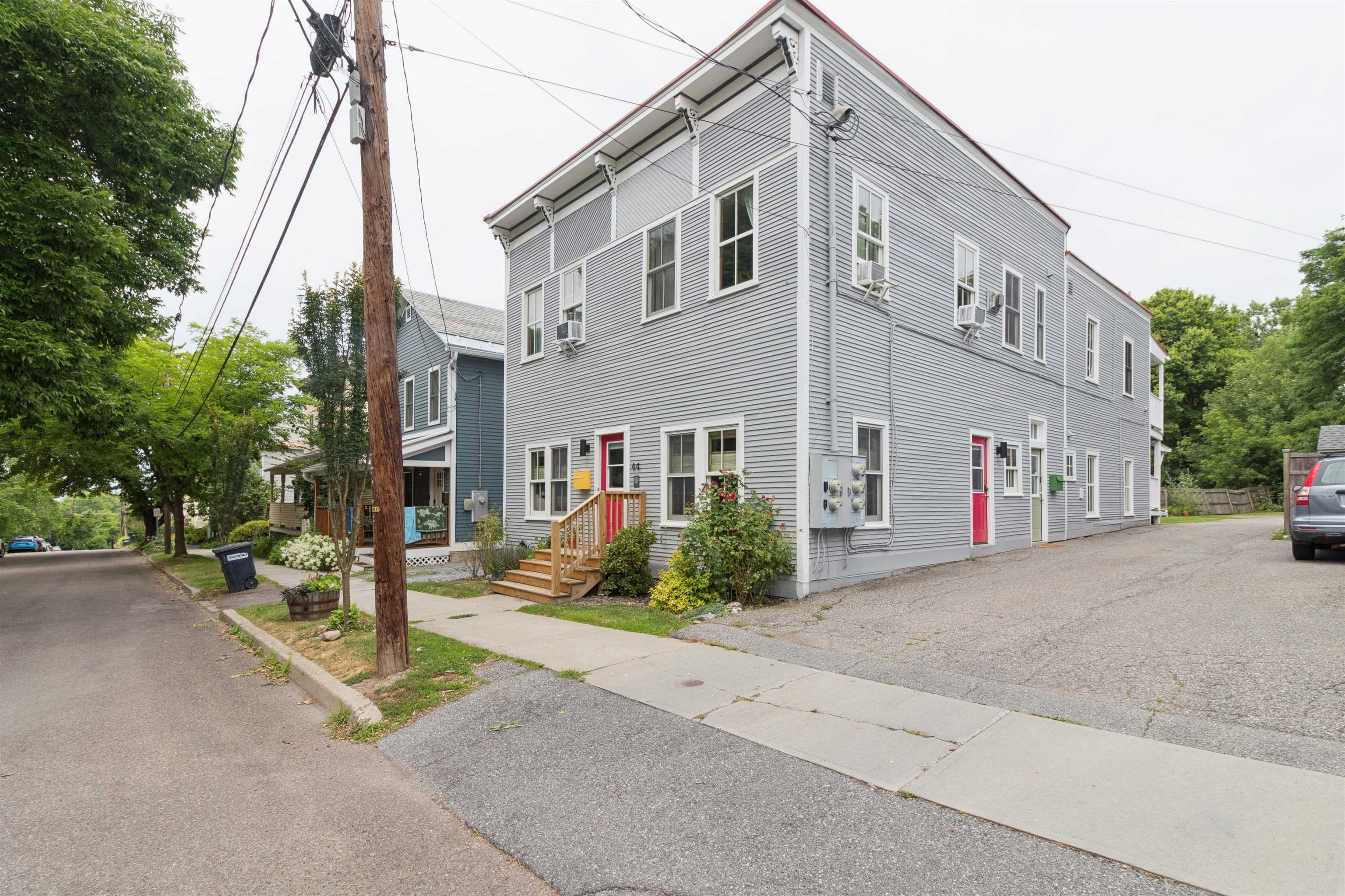 44 Marble Avenue Unit: 4