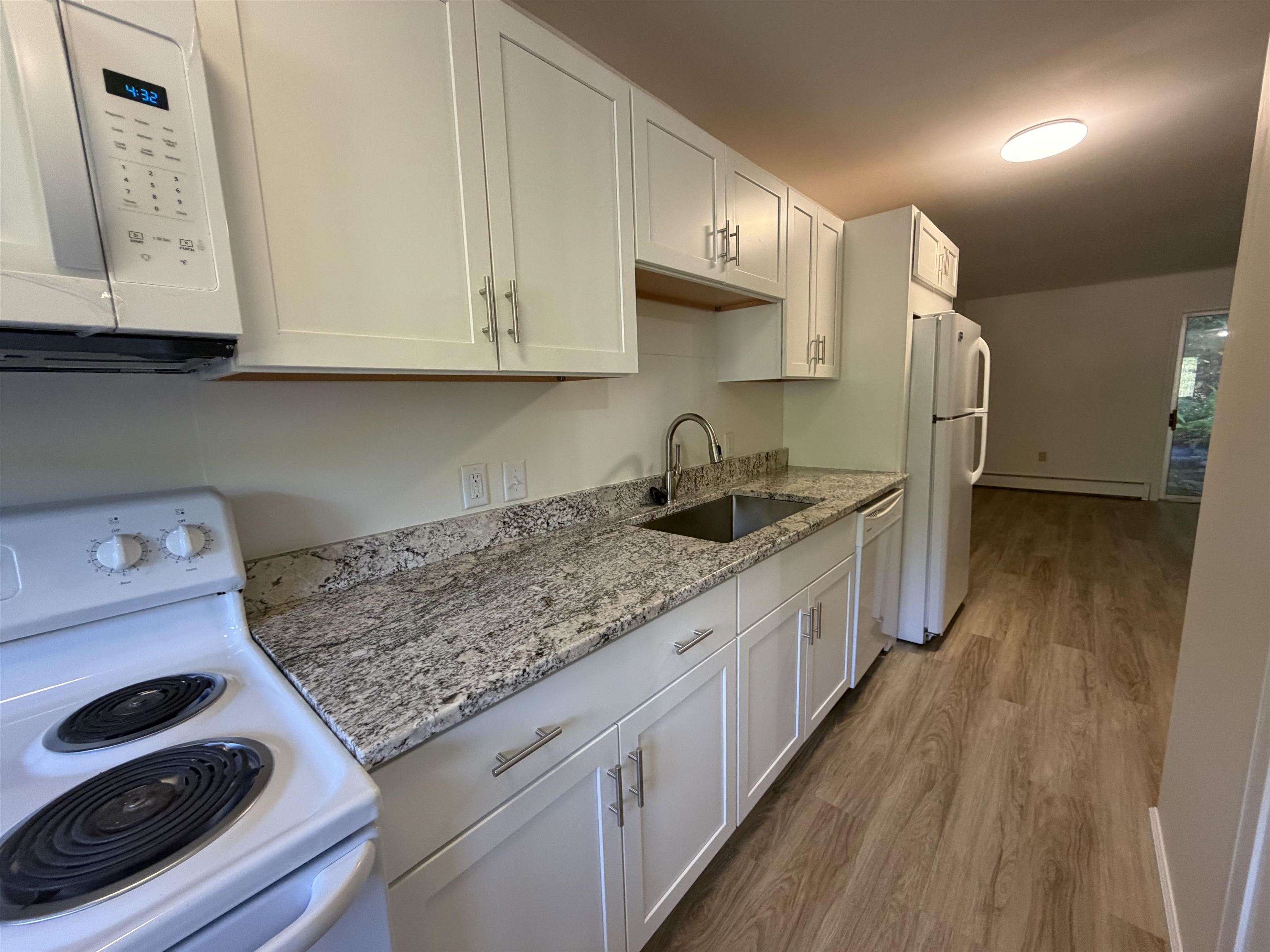 39 Brookside Drive Unit: 4