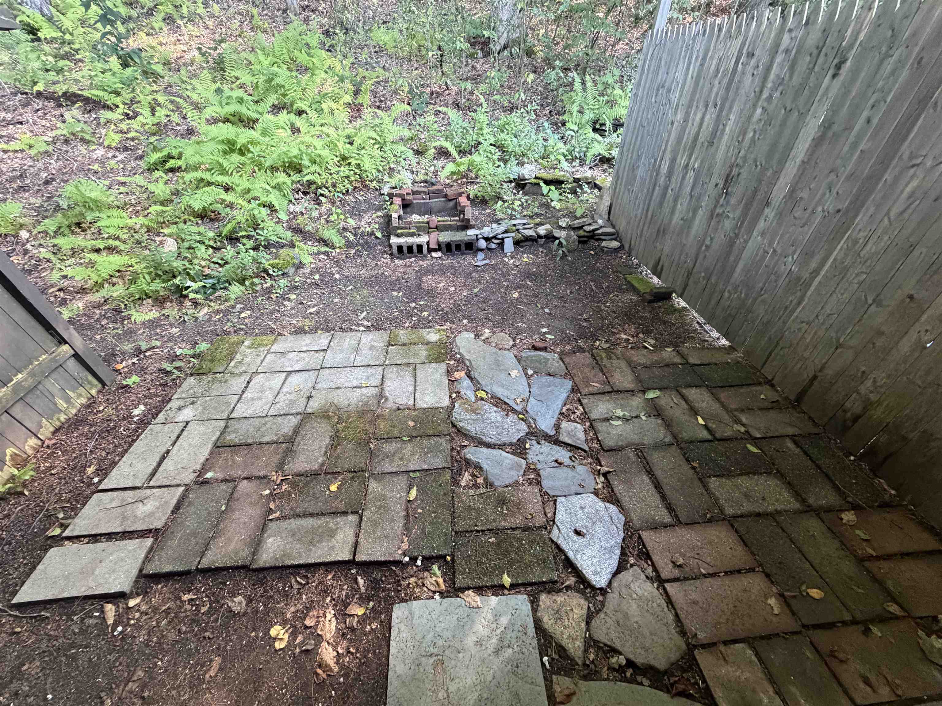 39 Brookside Drive Unit: 4