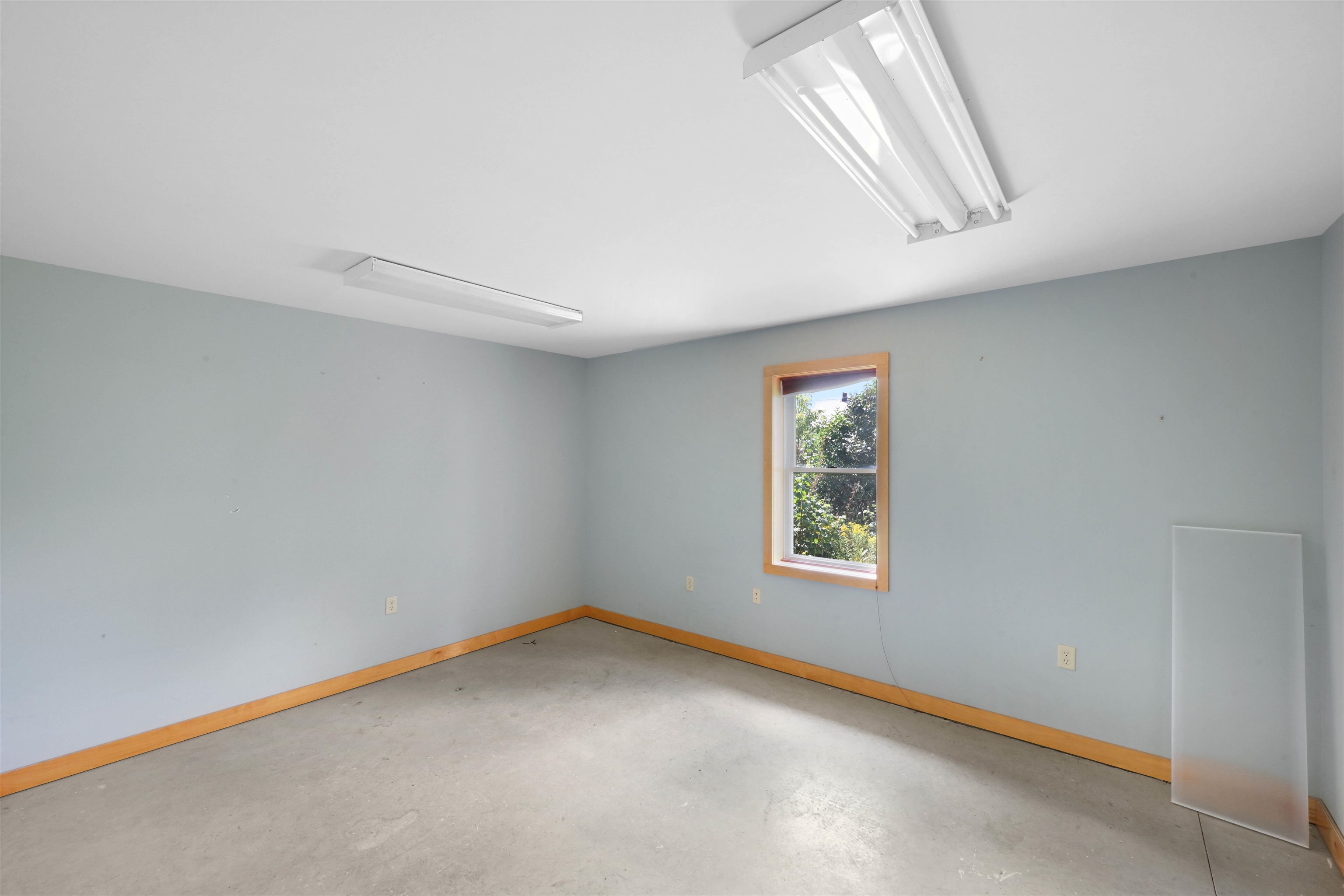 100 Cherry Tree Hill Lane