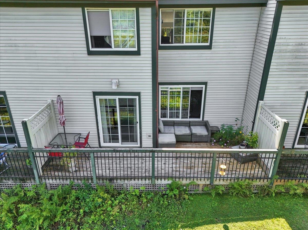 3 Lake Forest Drive