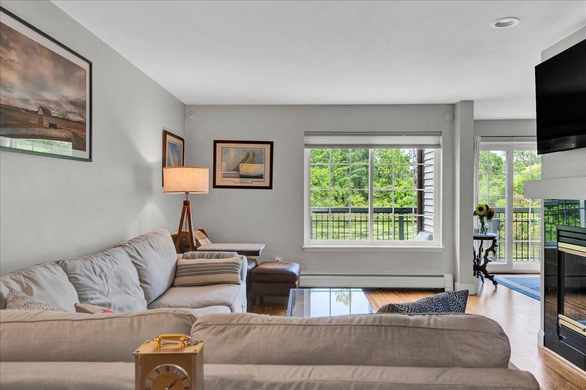 3 Lake Forest Drive