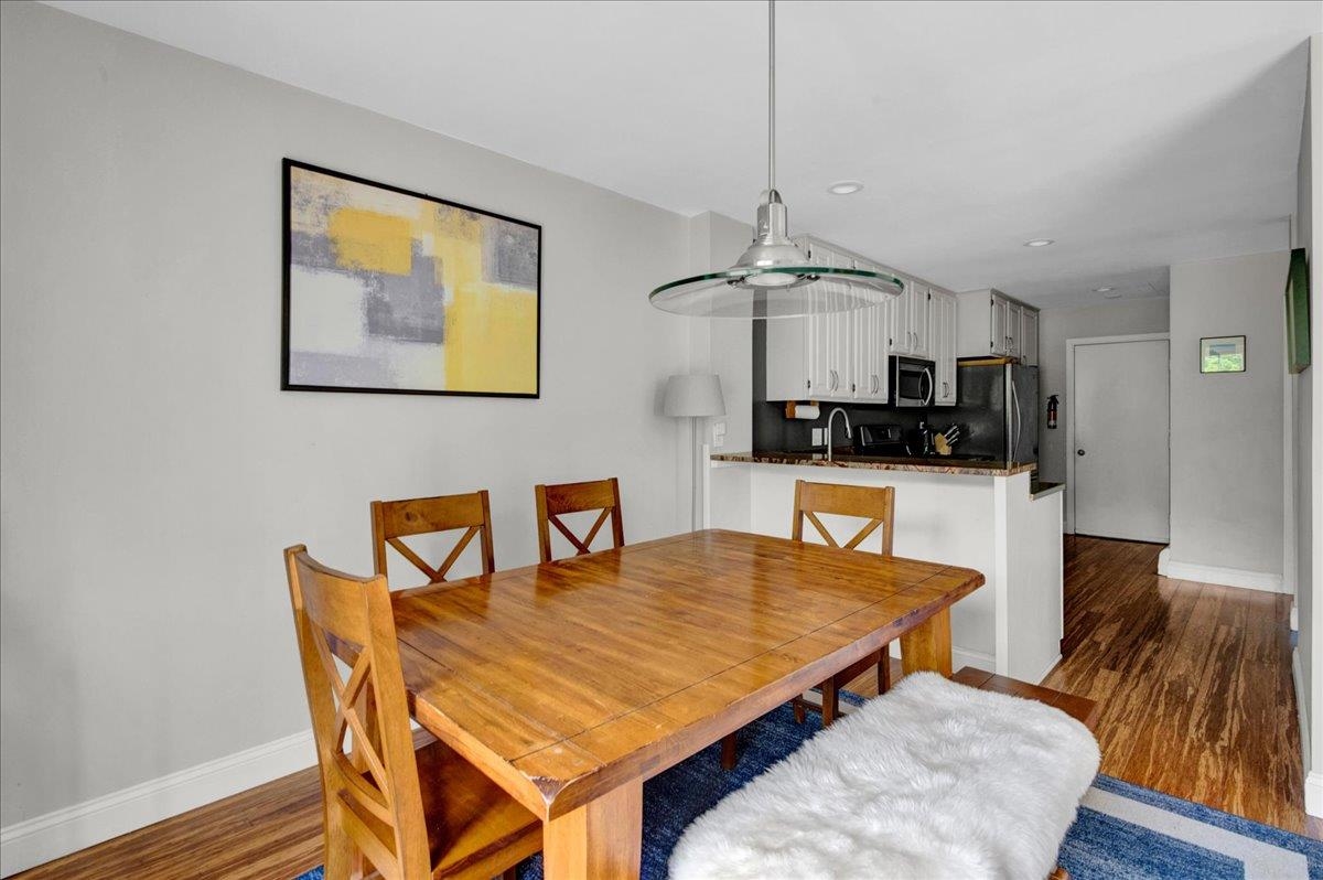 3 Lake Forest Drive