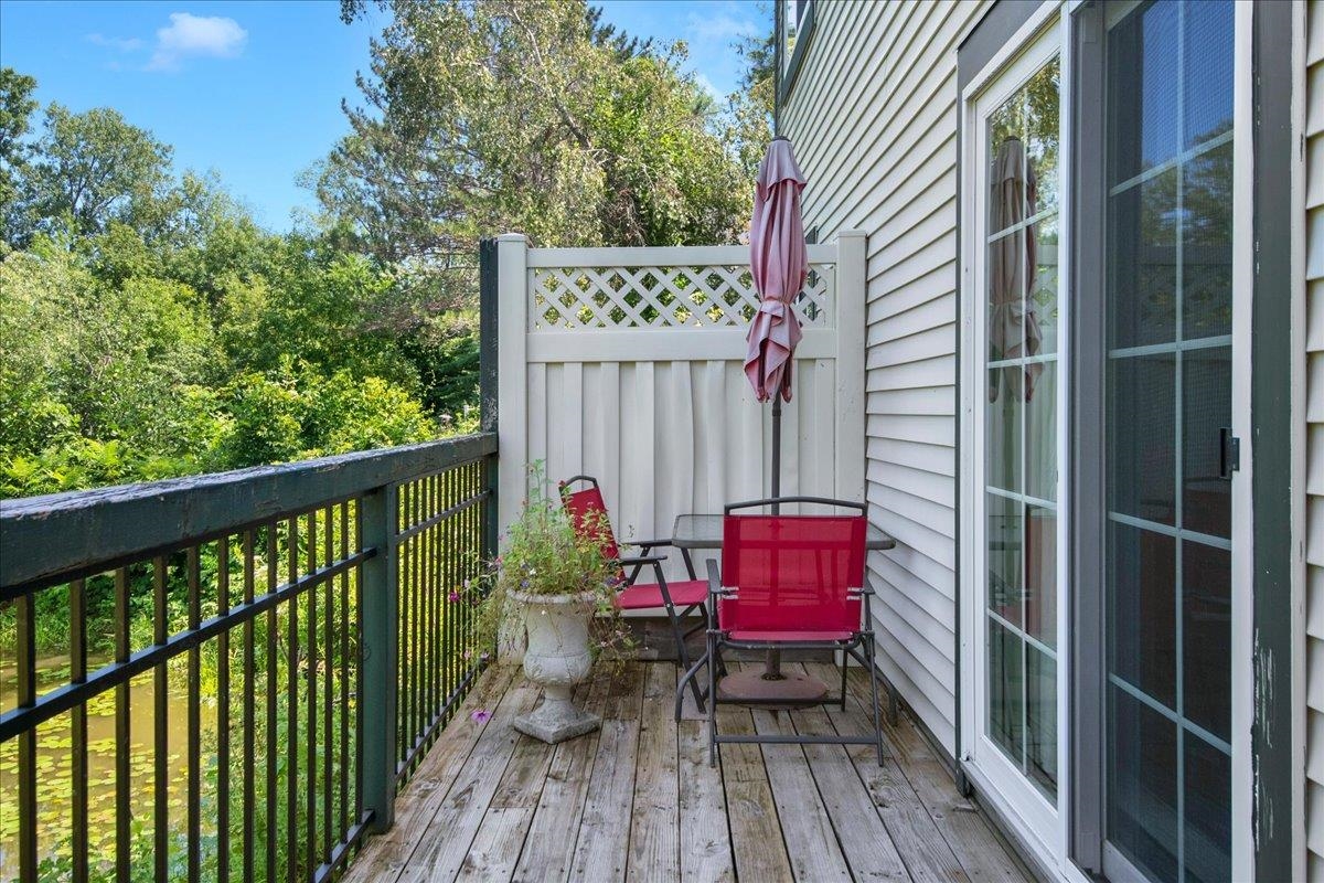 3 Lake Forest Drive