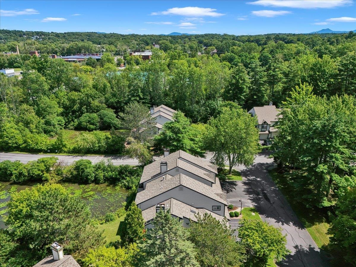 3 Lake Forest Drive