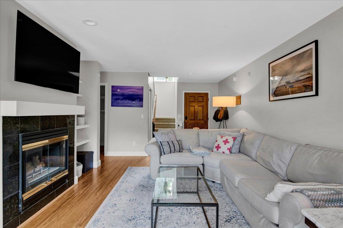 3 Lake Forest Drive