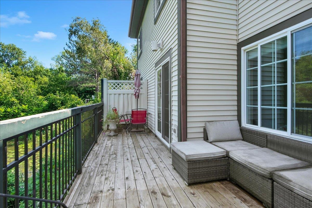 3 Lake Forest Drive