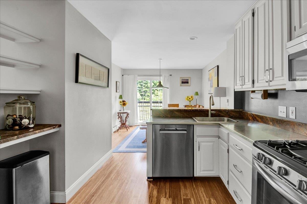 3 Lake Forest Drive