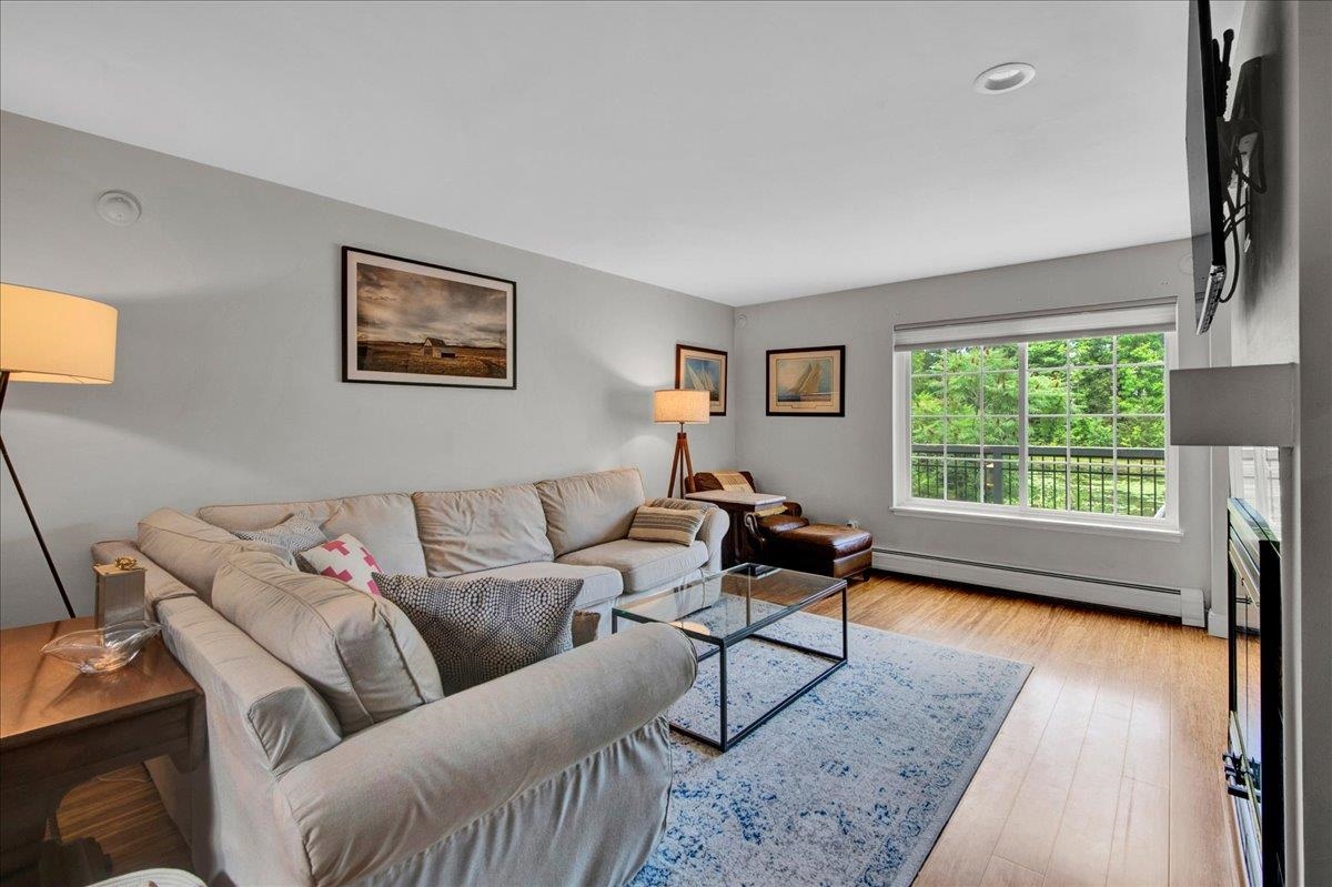 3 Lake Forest Drive