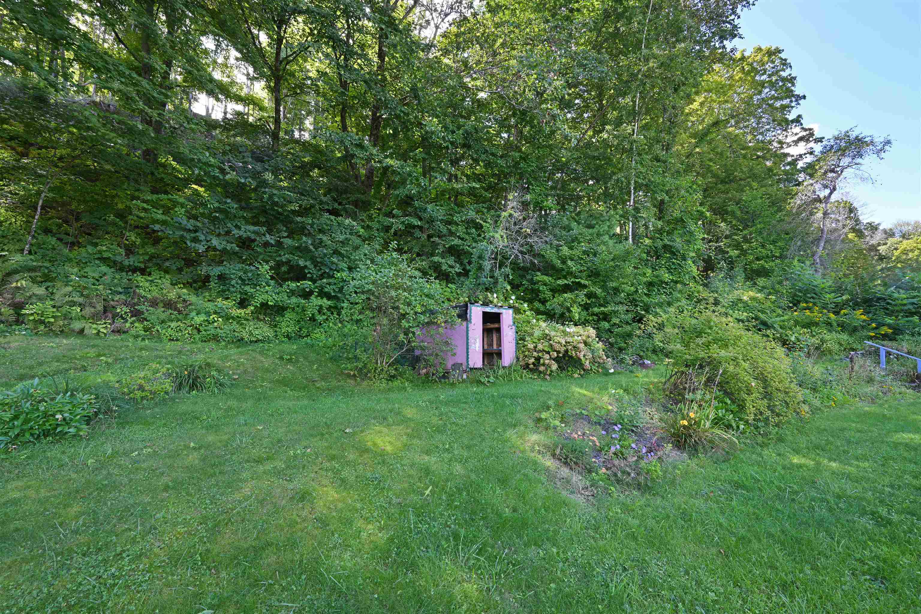 31-33 Gorham Bridge Road