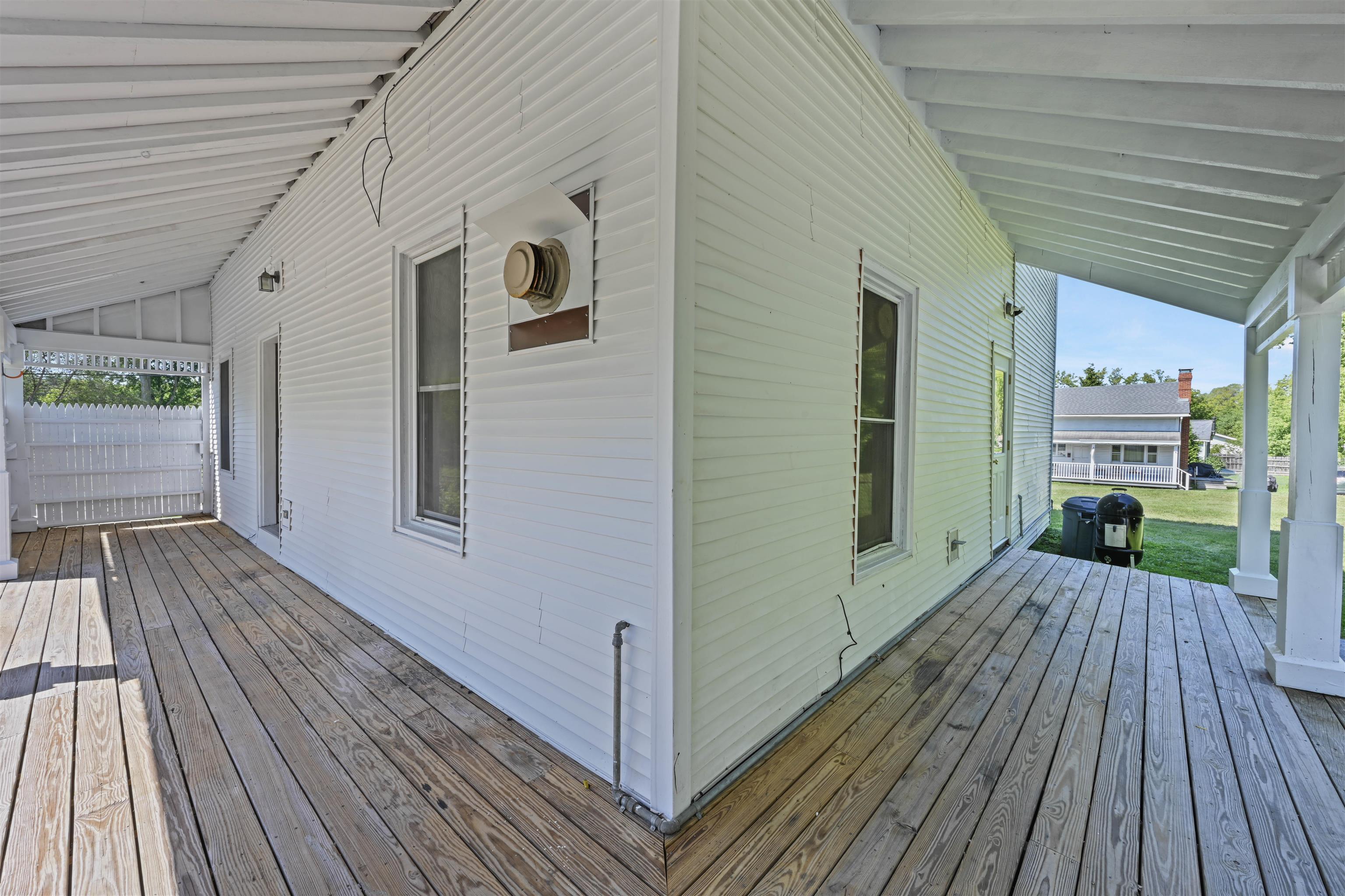 36 Seymour Street Unit: 1