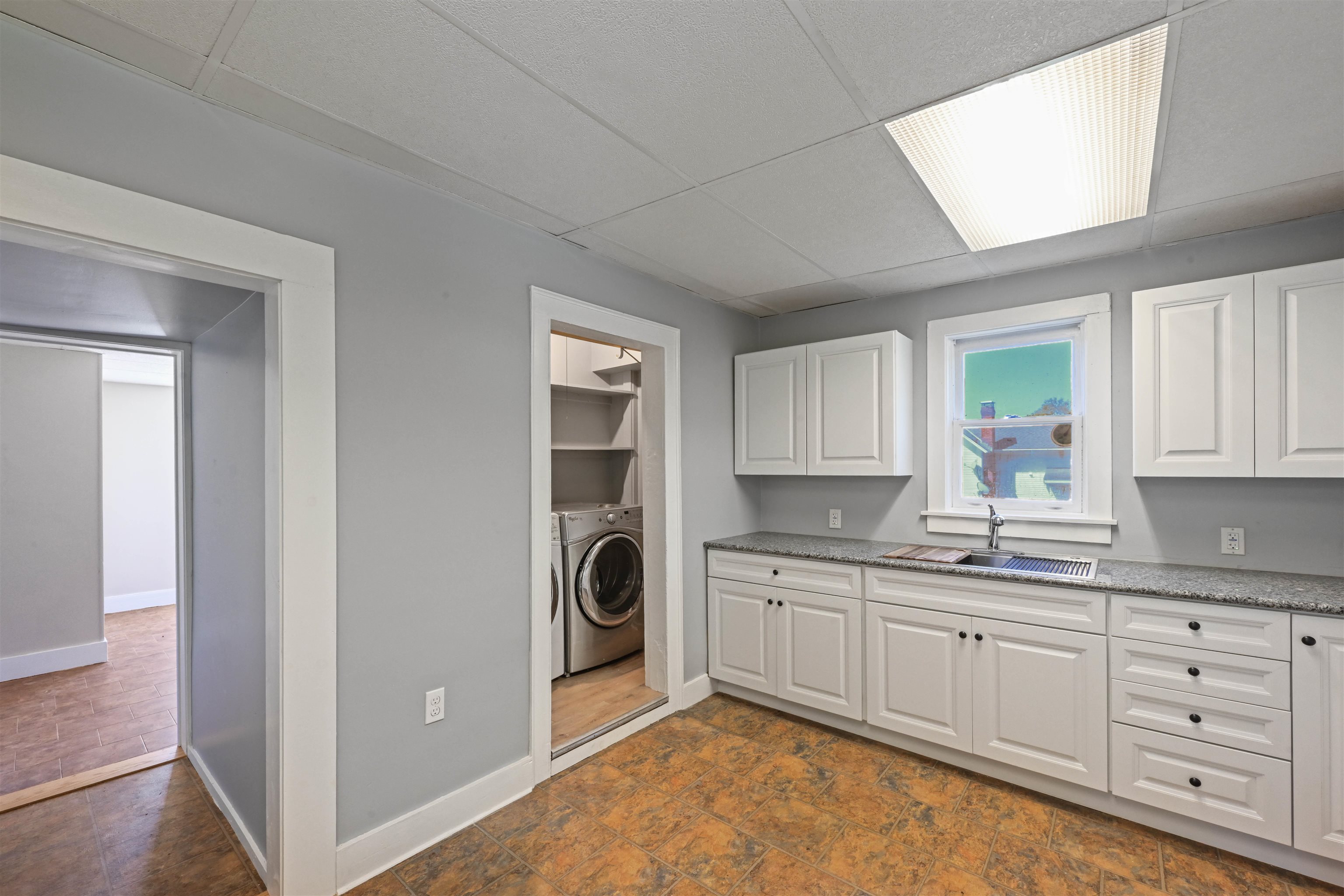 36 Seymour Street Unit: 1