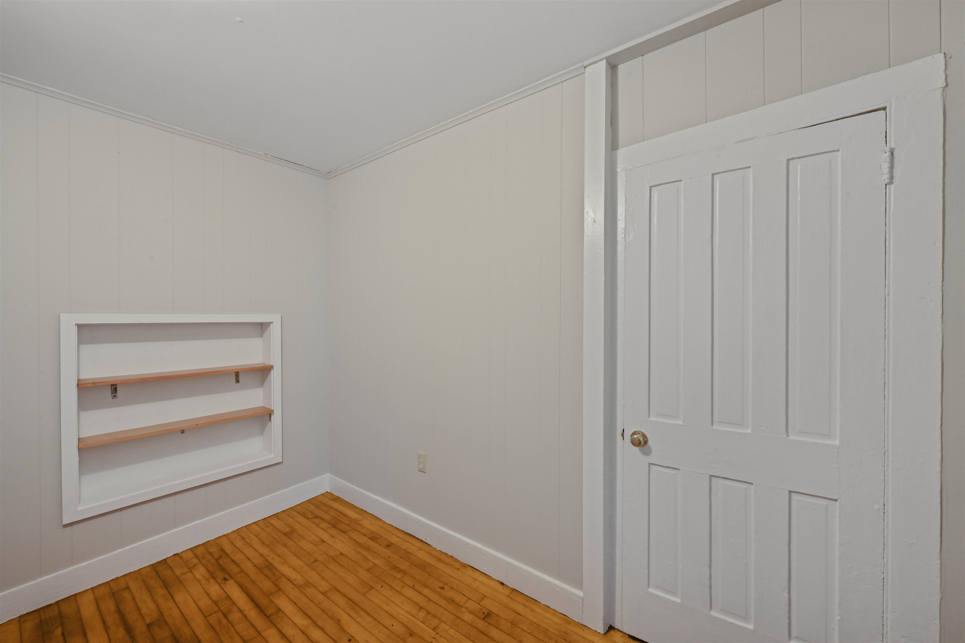 36 Seymour Street Unit: 1
