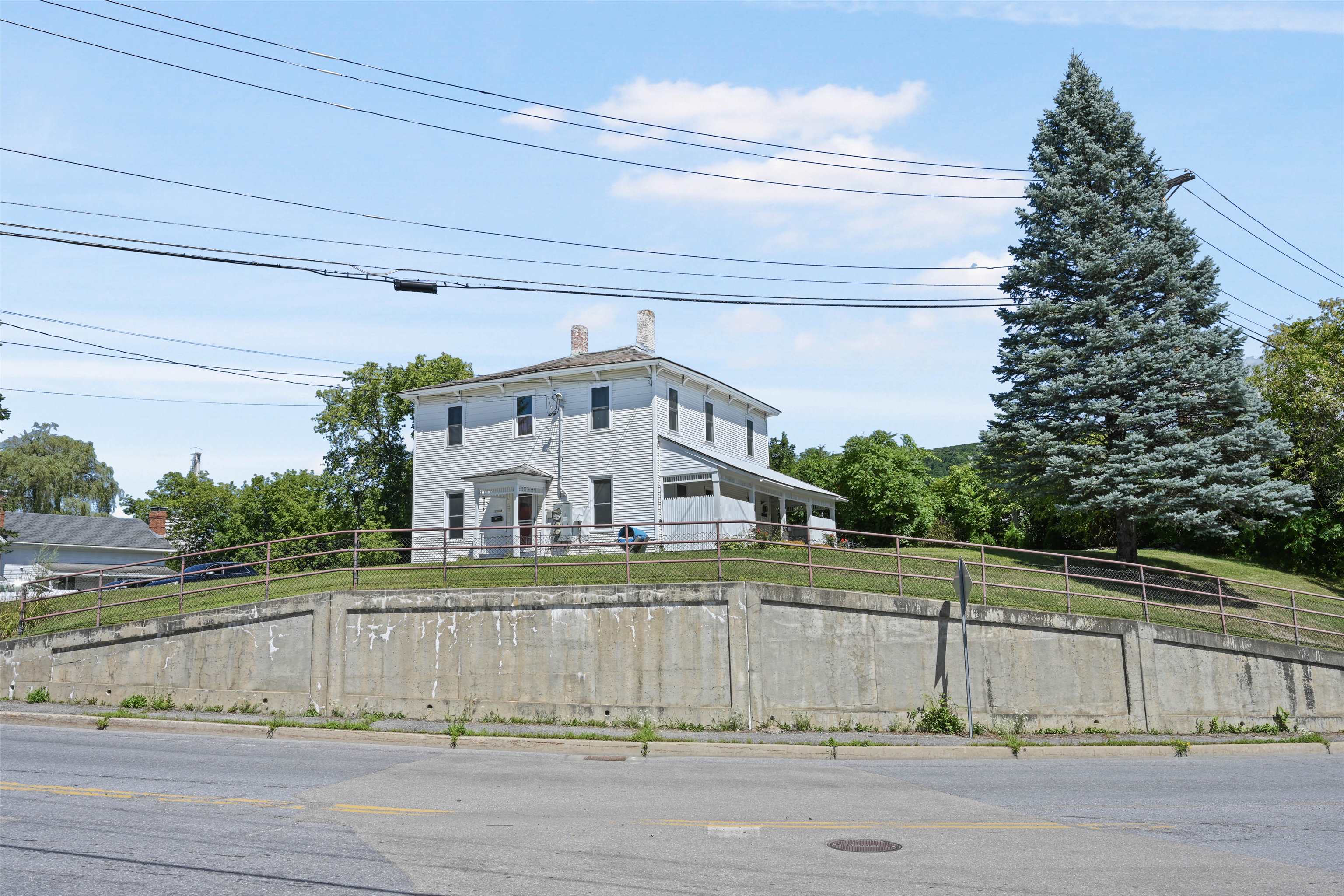 36 Seymour Street Unit: 1