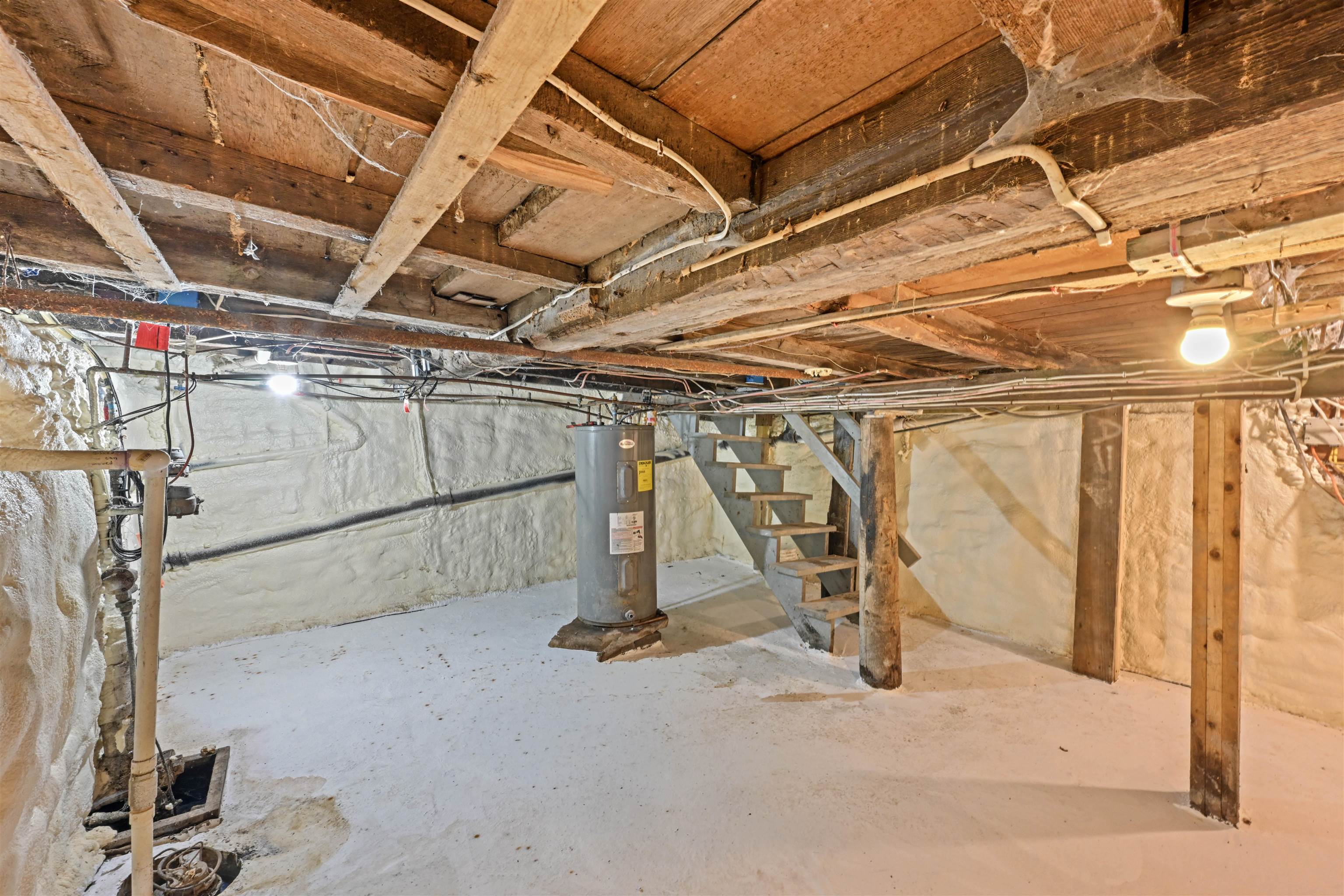36 Seymour Street Unit: 1