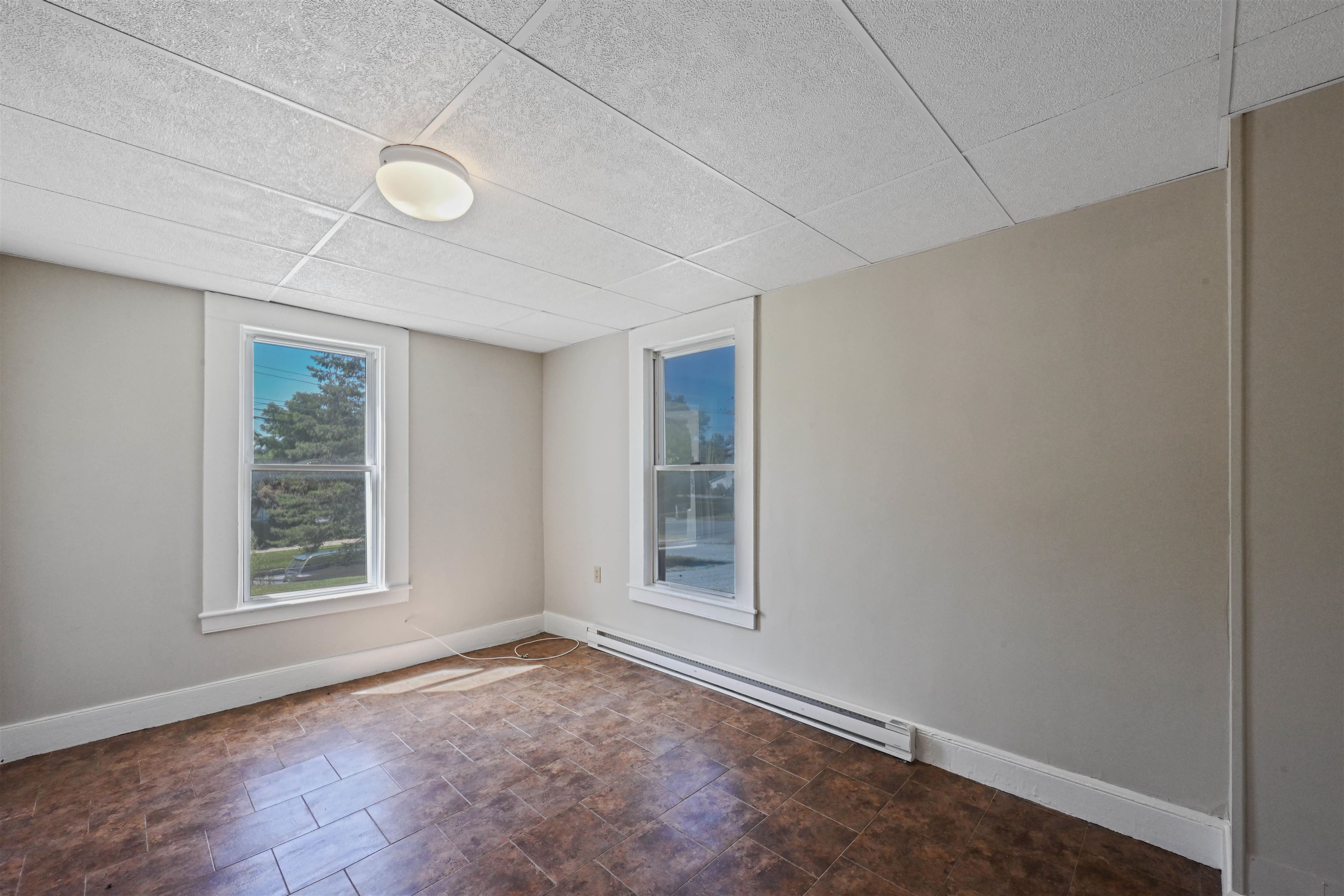 36 Seymour Street Unit: 1