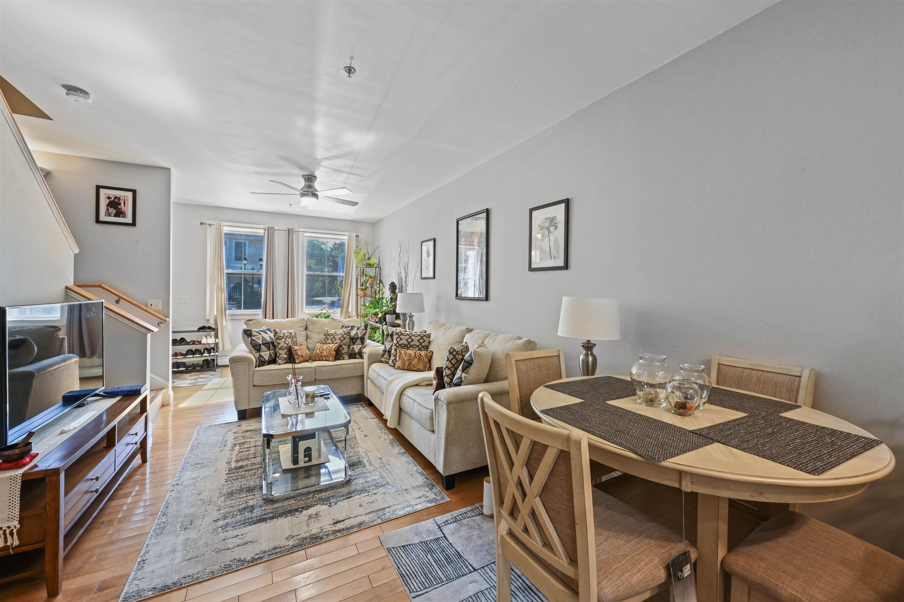 1044 North Avenue Unit: 8