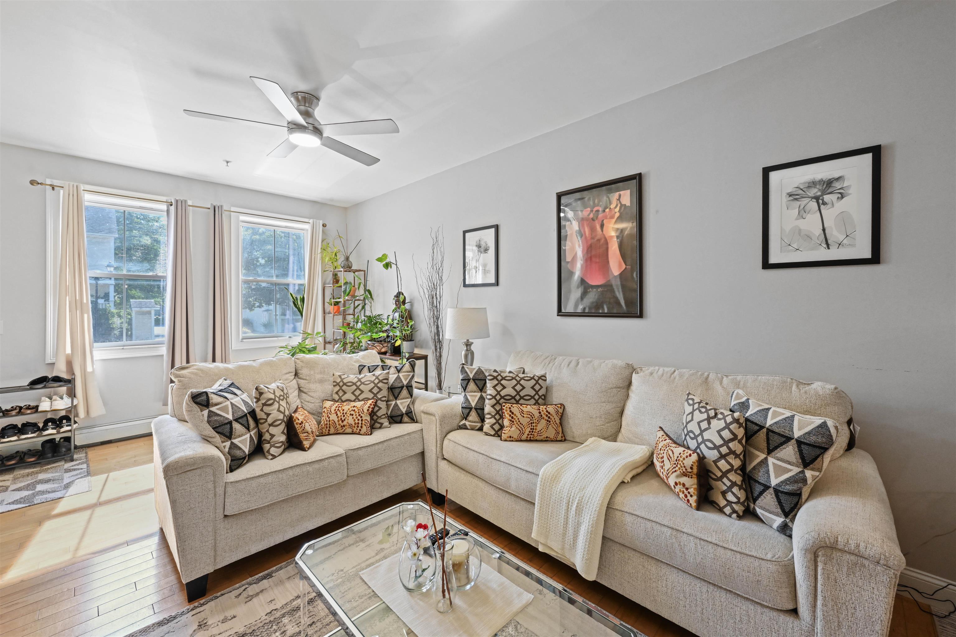 1044 North Avenue Unit: 8