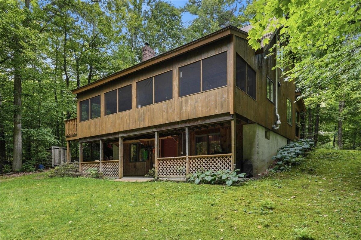 17 Forest Ridge Road
